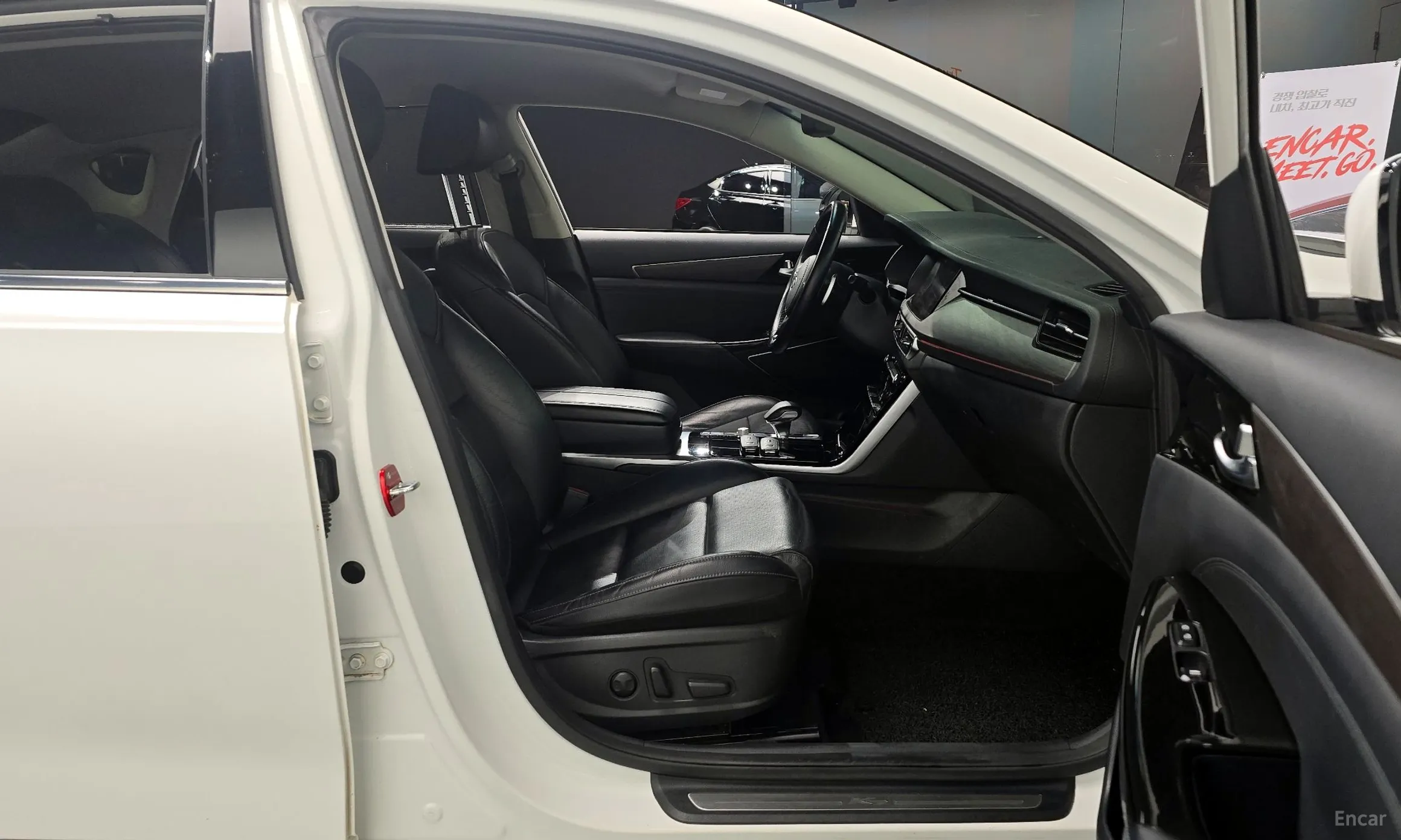 Kia K7 Premier превью 11