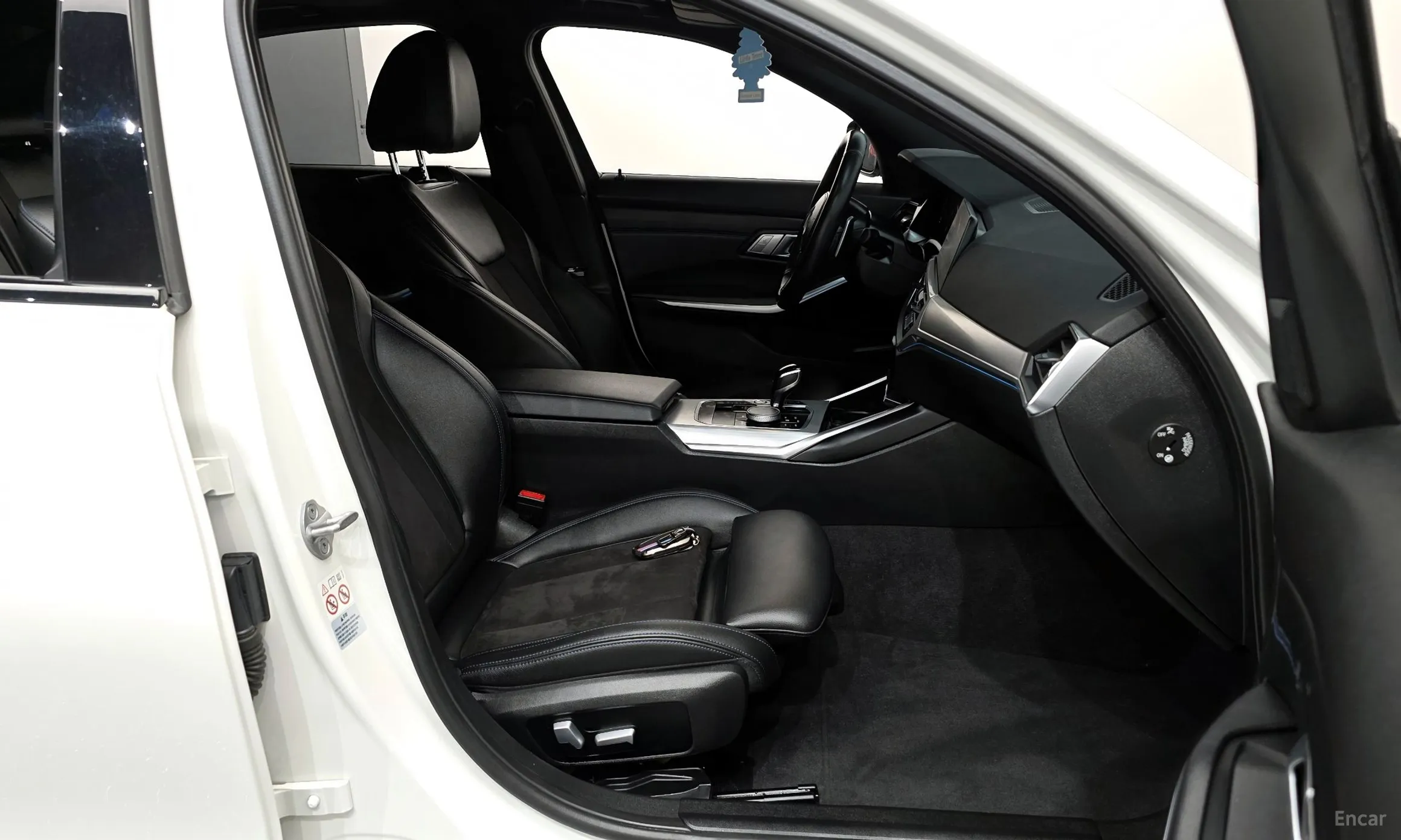 BMW 3 Series (G20) превью 11