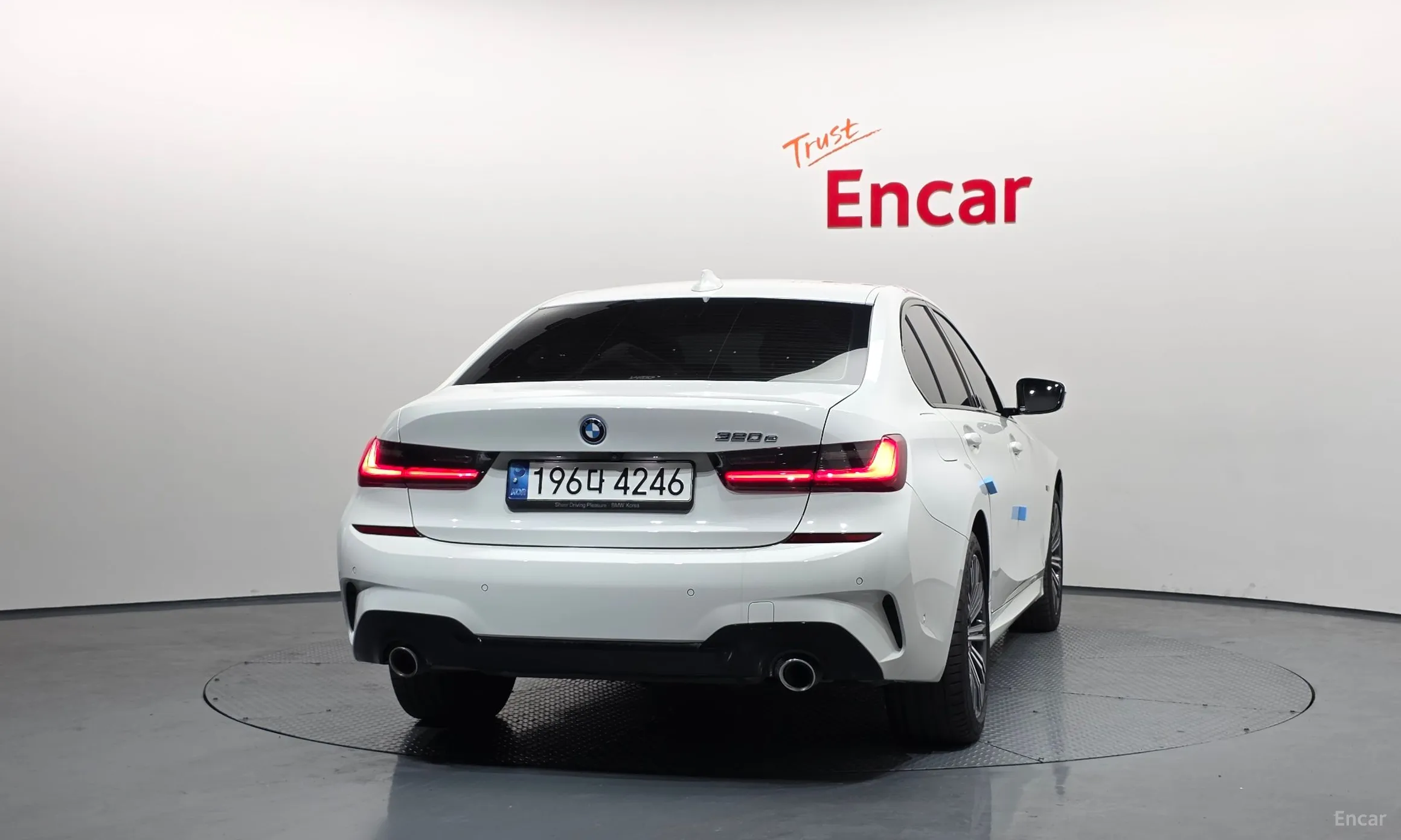 BMW 3 Series (G20) превью 4
