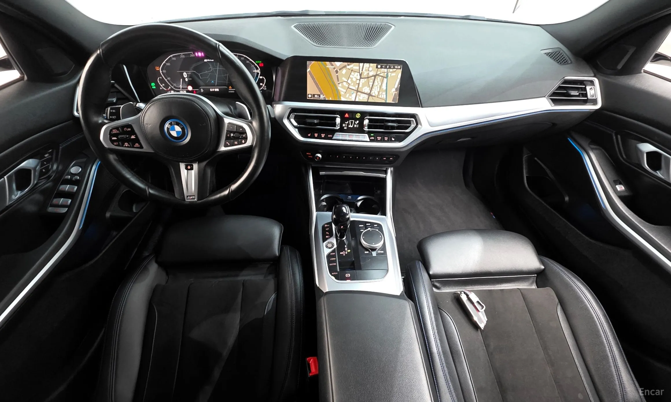 BMW 3 Series (G20) превью 7