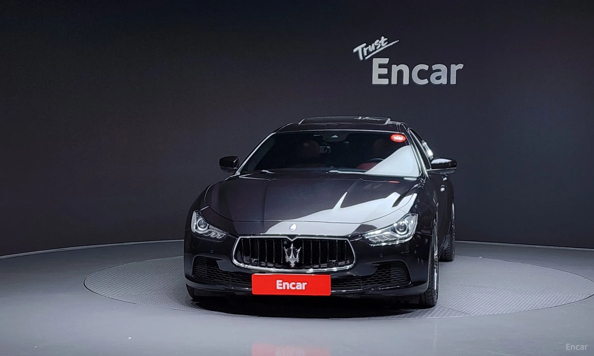 Maserati Ghibli превью 3