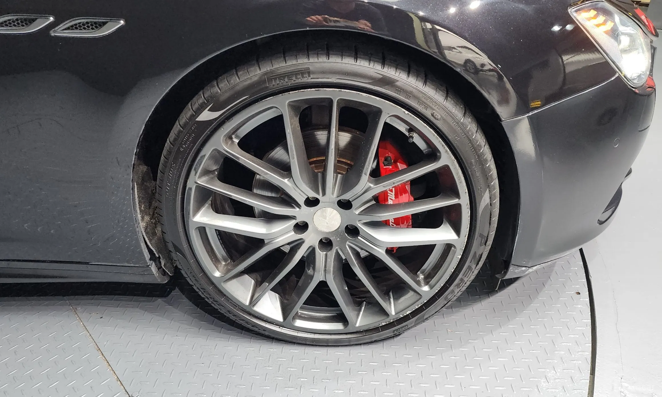 Maserati Ghibli превью 5