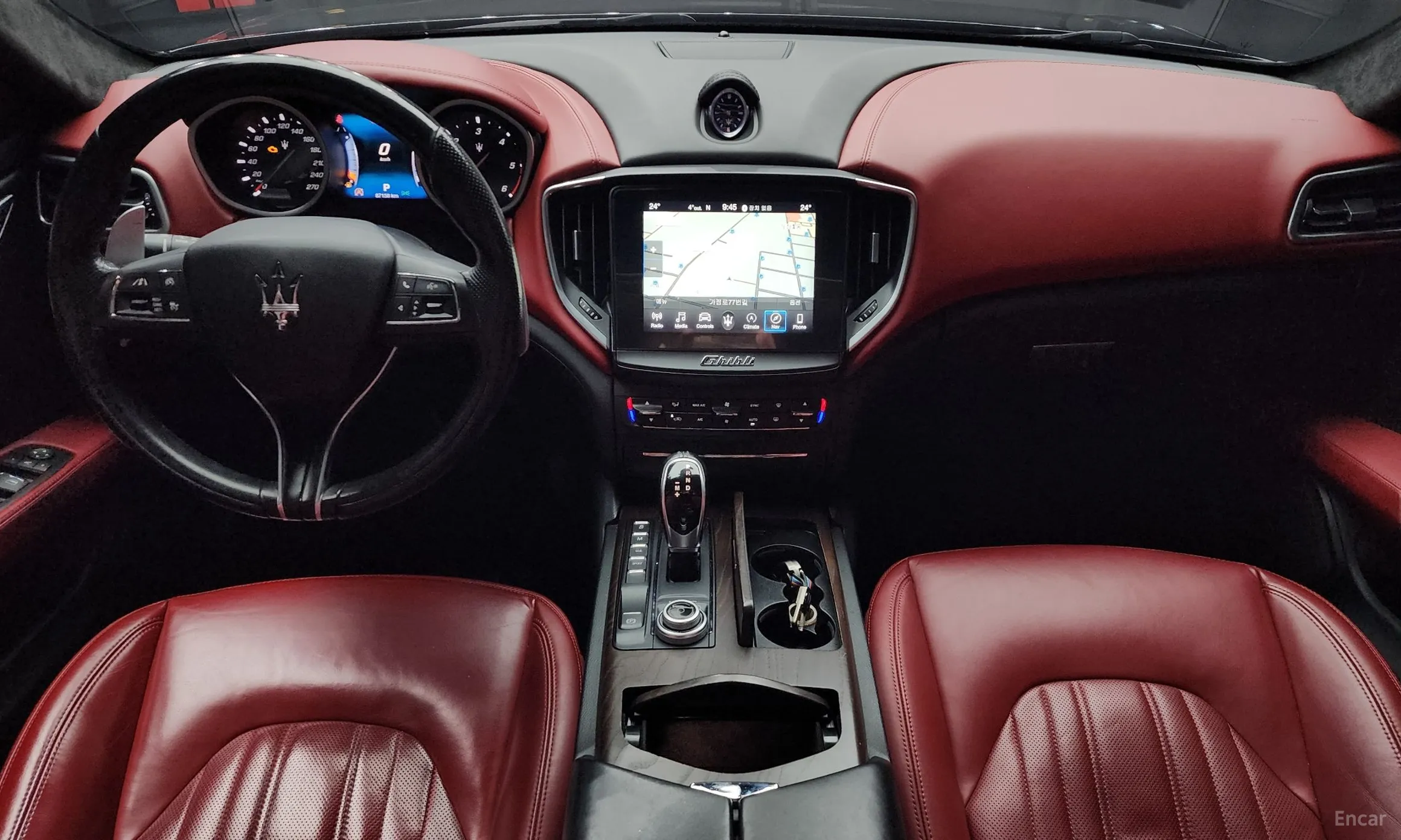 Maserati Ghibli превью 7