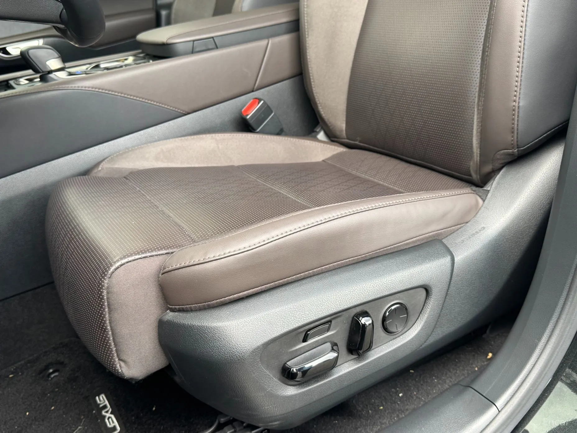 Lexus RX350h 5th Generation превью 10
