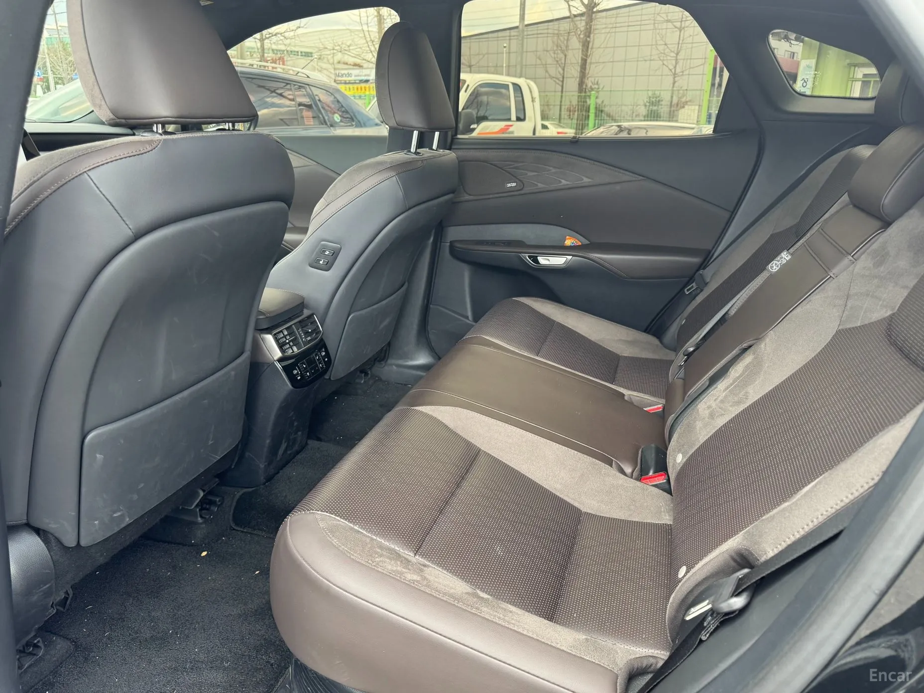 Lexus RX350h 5th Generation превью 17