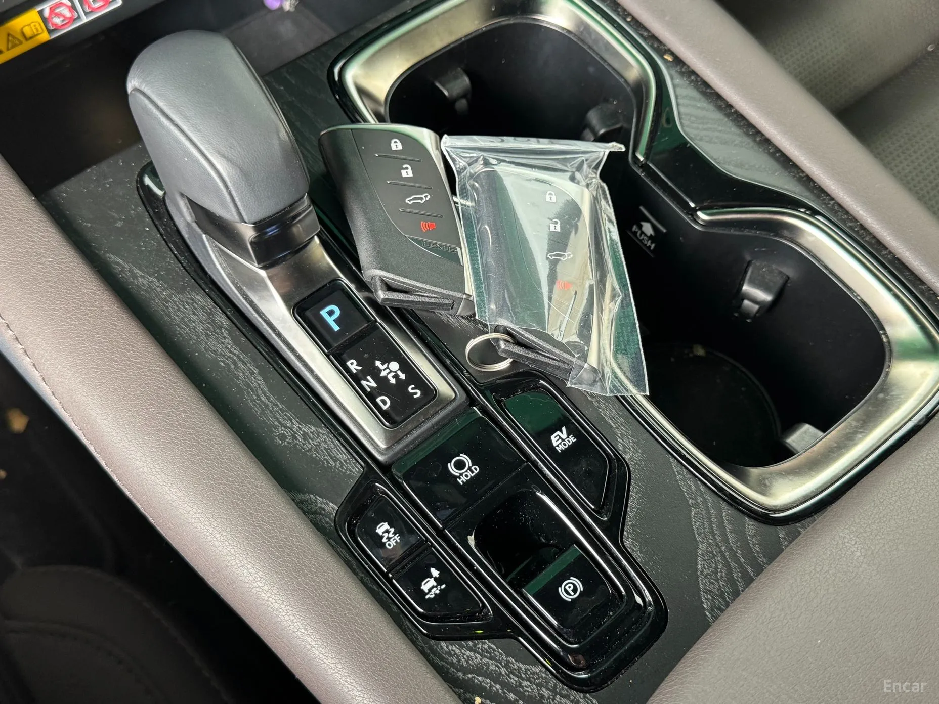 Lexus RX350h 5th Generation превью 9