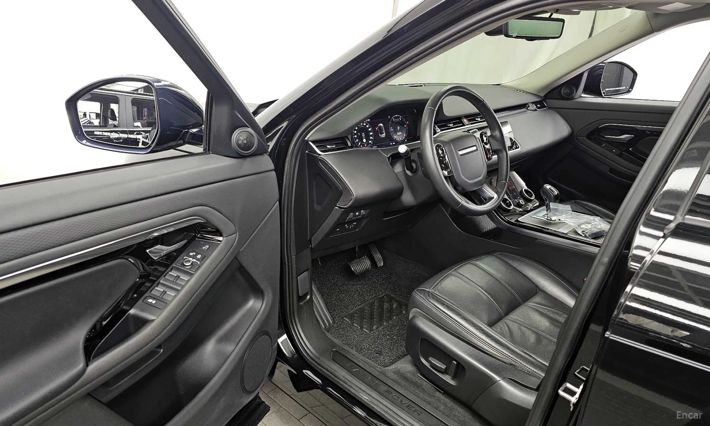 Land Rover Range Rover Evoque 2nd Generation превью 10