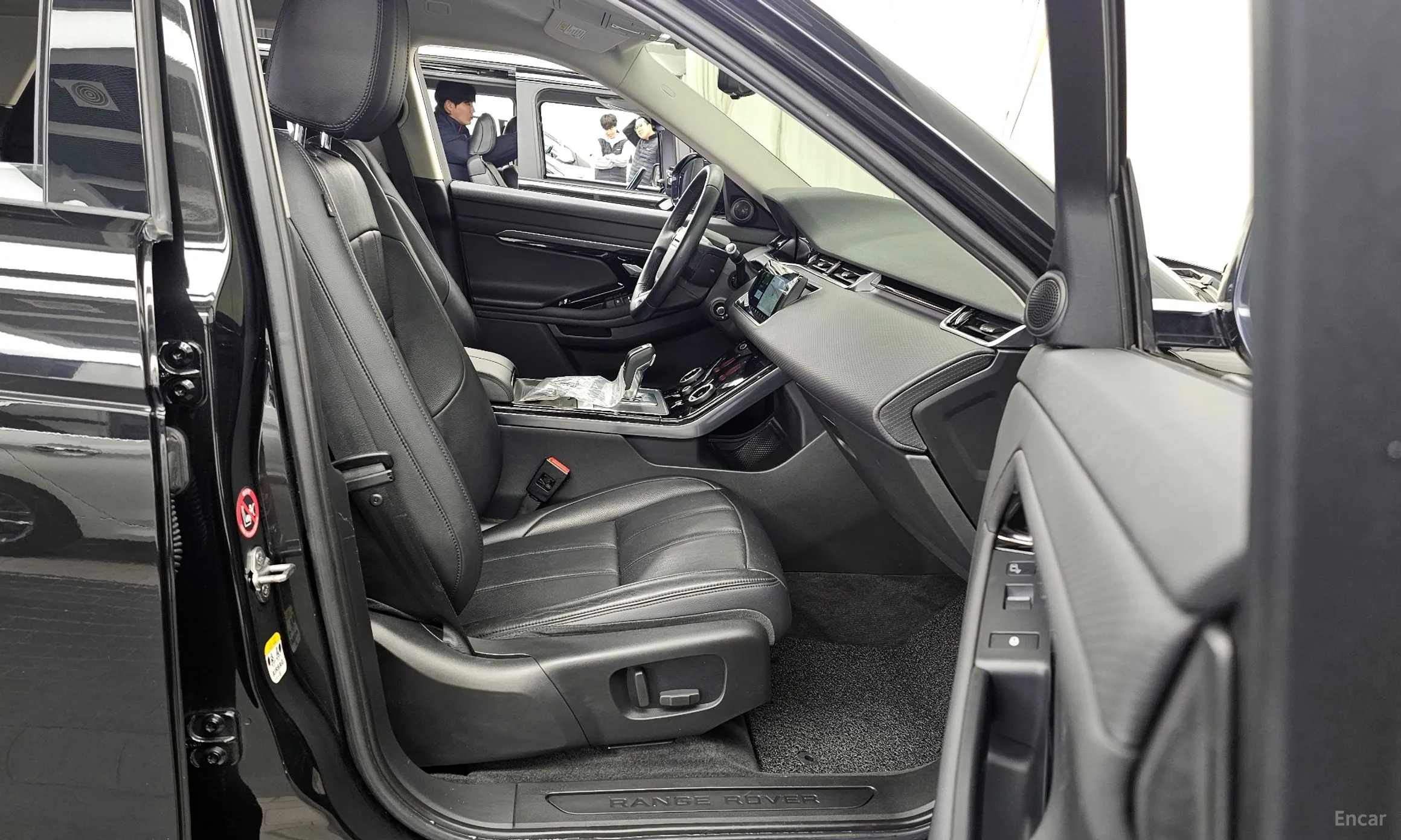 Land Rover Range Rover Evoque 2nd Generation превью 11