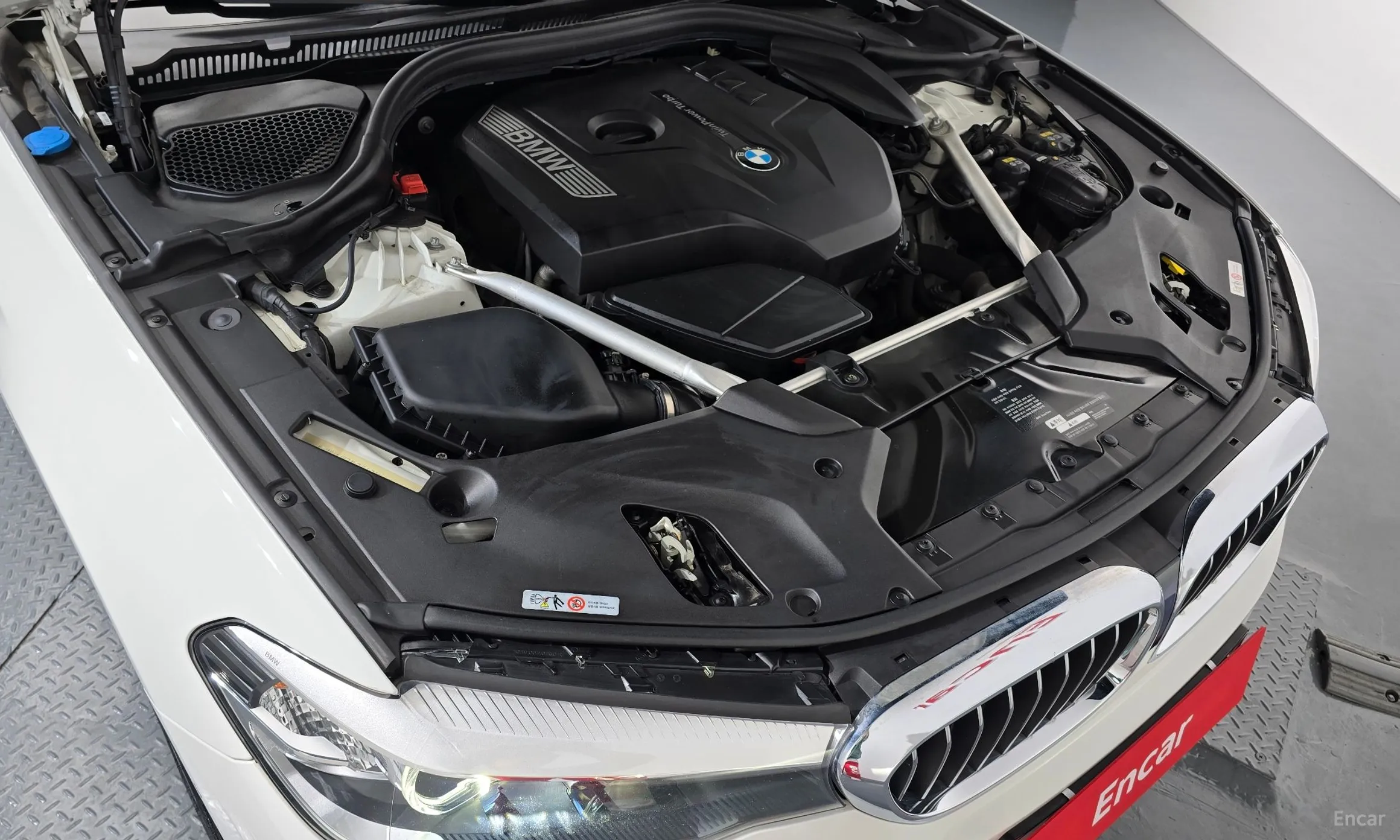BMW 5 Series (G30) превью 6