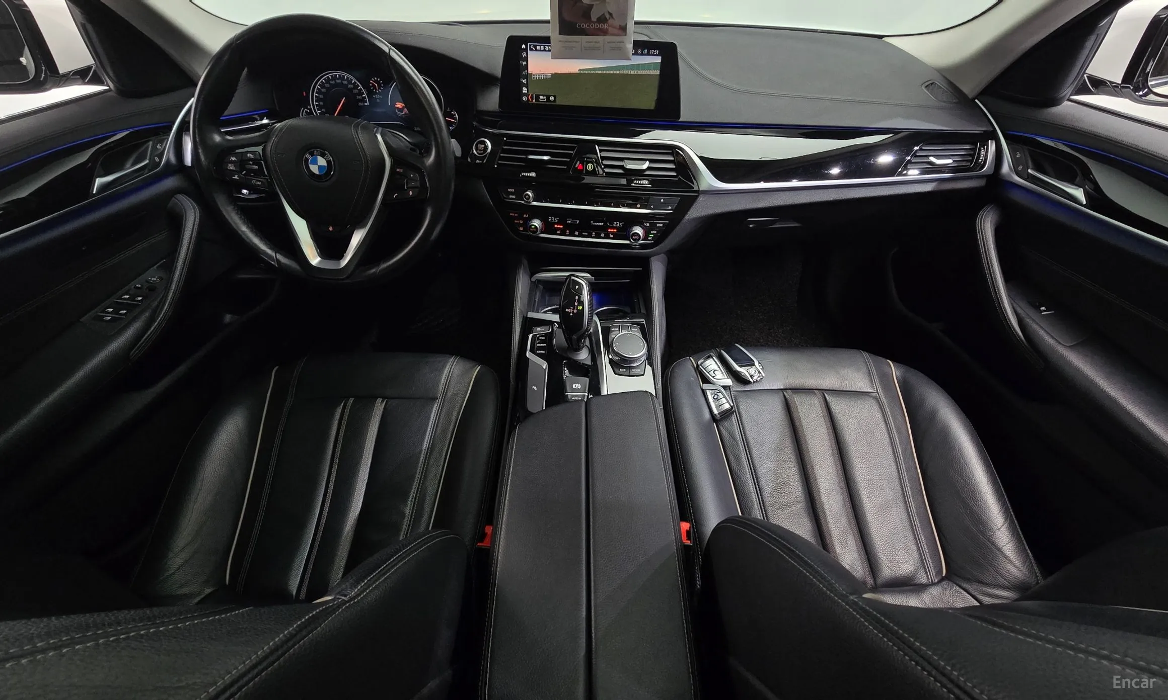 BMW 5 Series (G30) превью 7