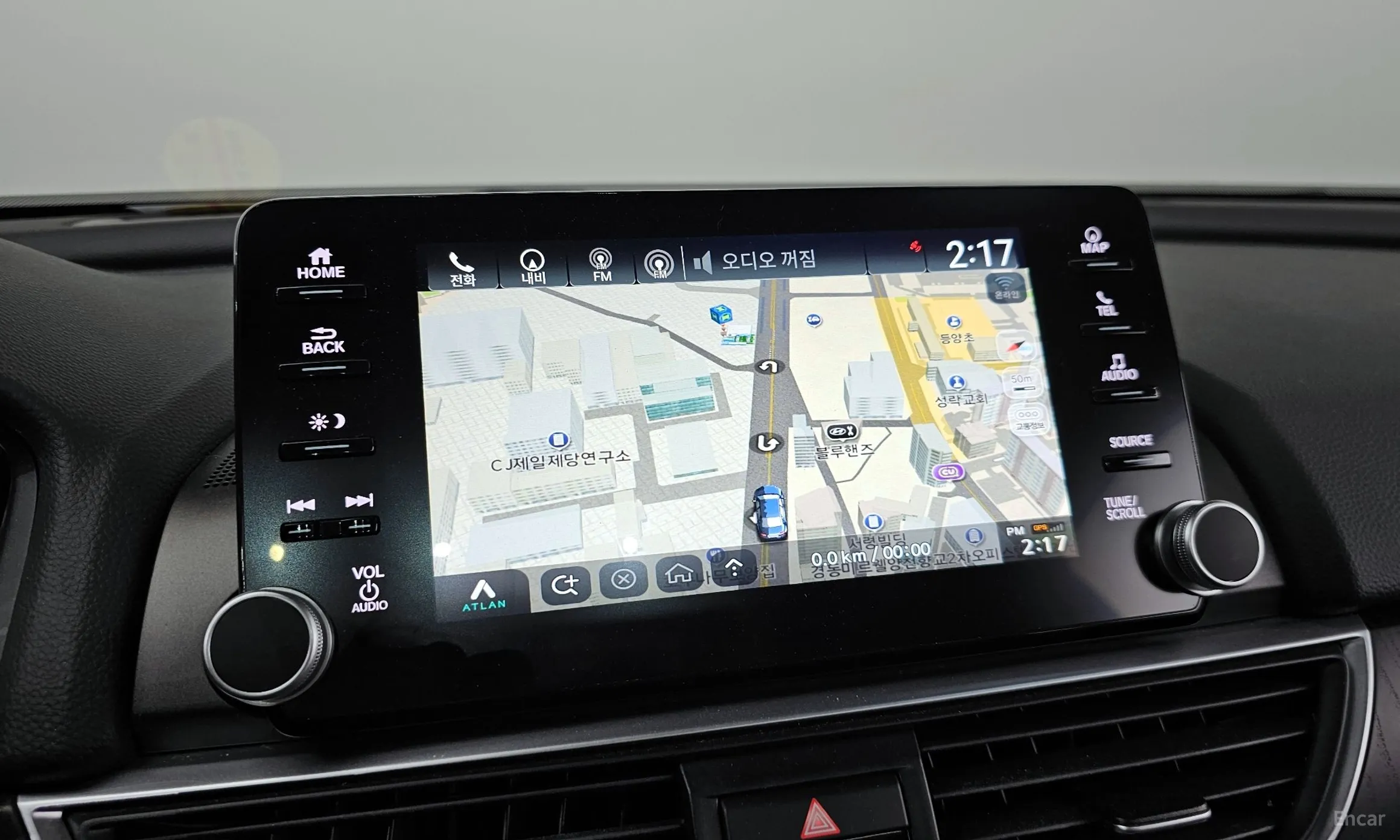 Honda Accord 10th Generation превью 16
