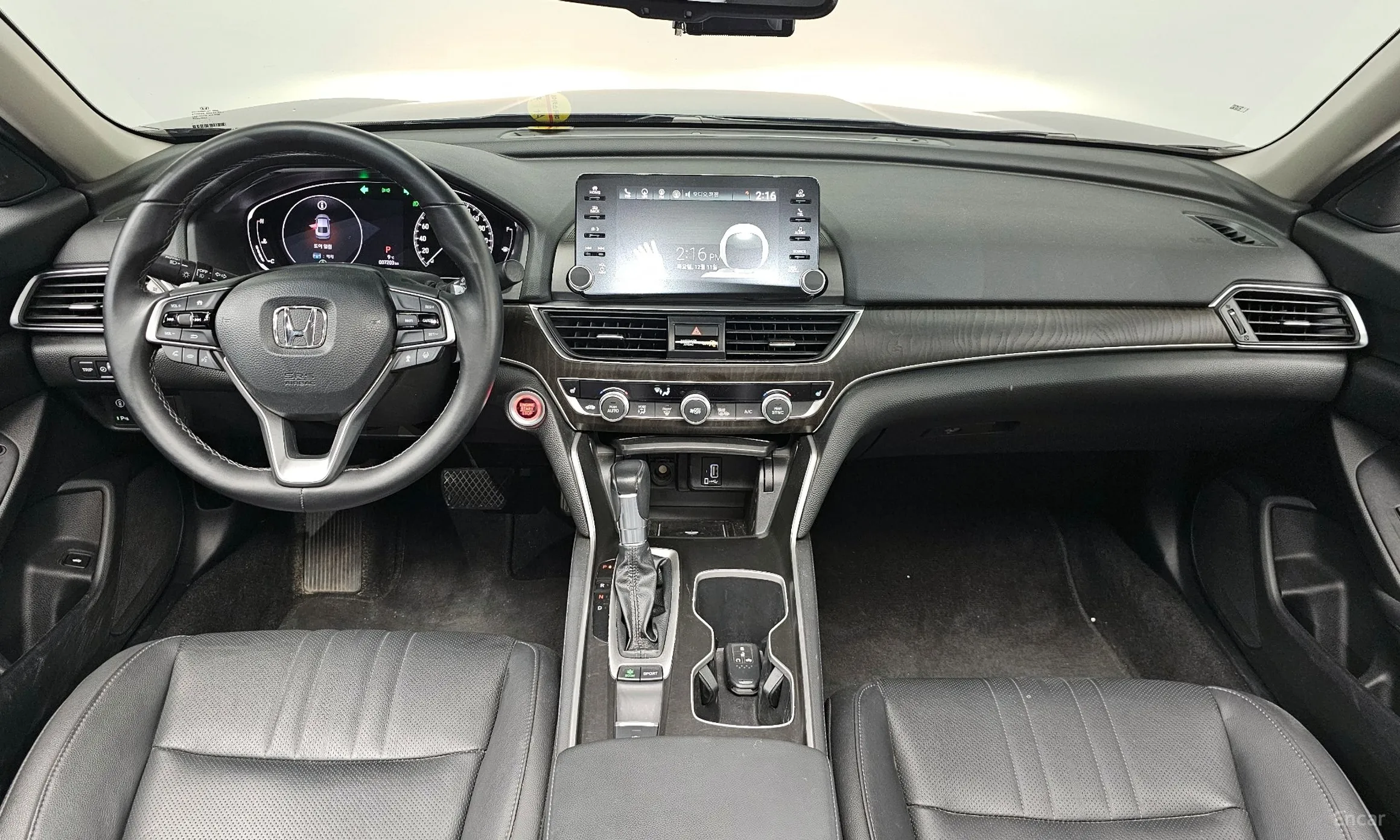 Honda Accord 10th Generation превью 7