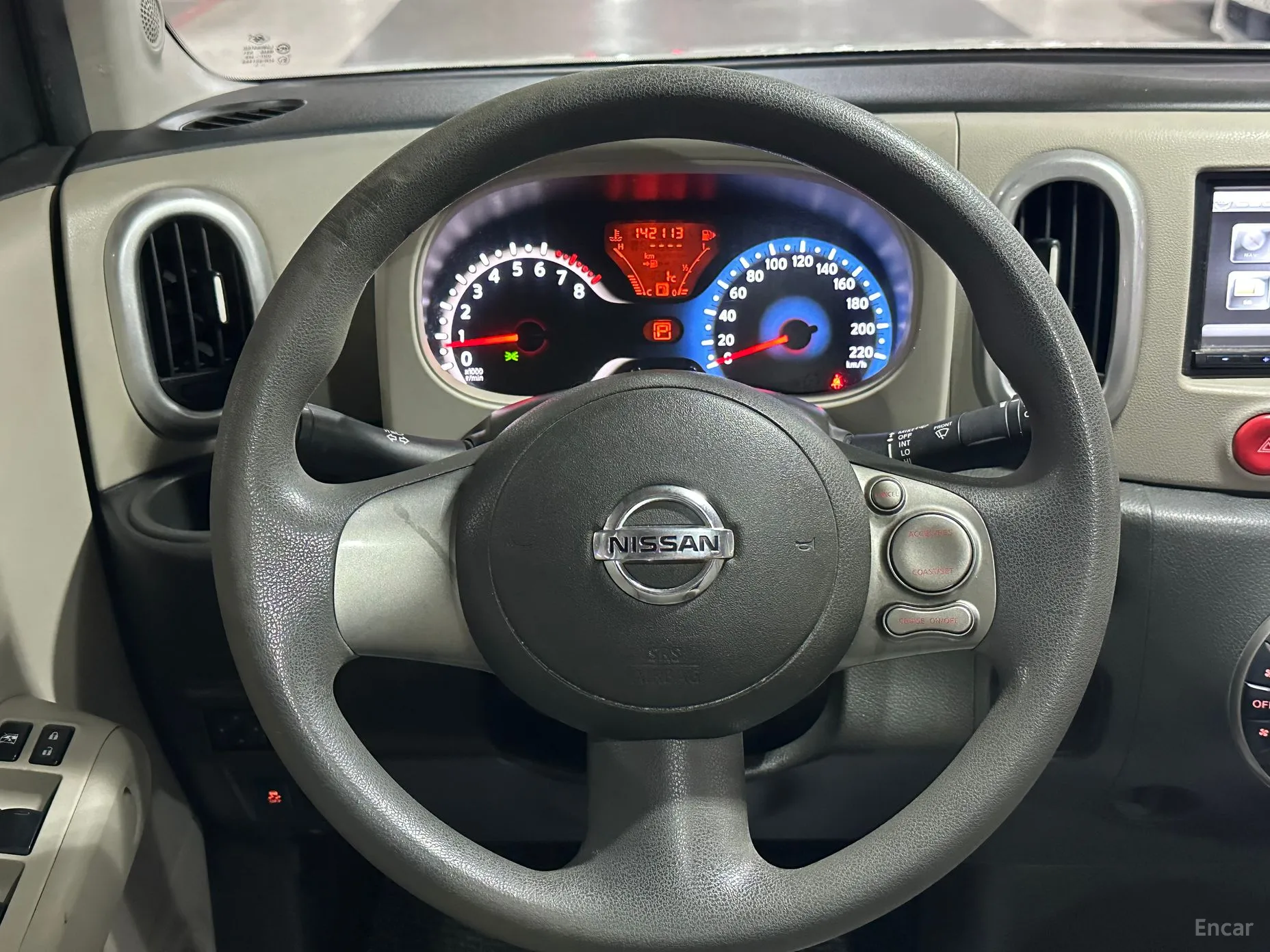 Nissan Cube превью 11
