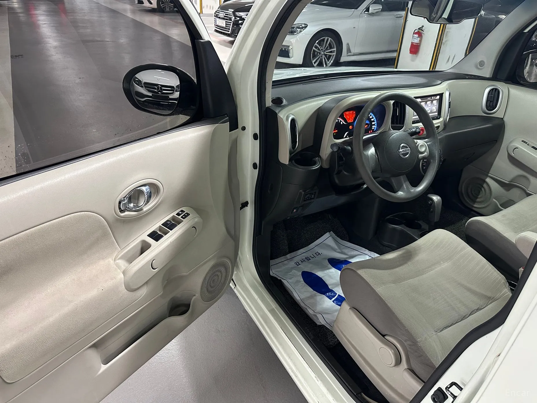 Nissan Cube превью 7