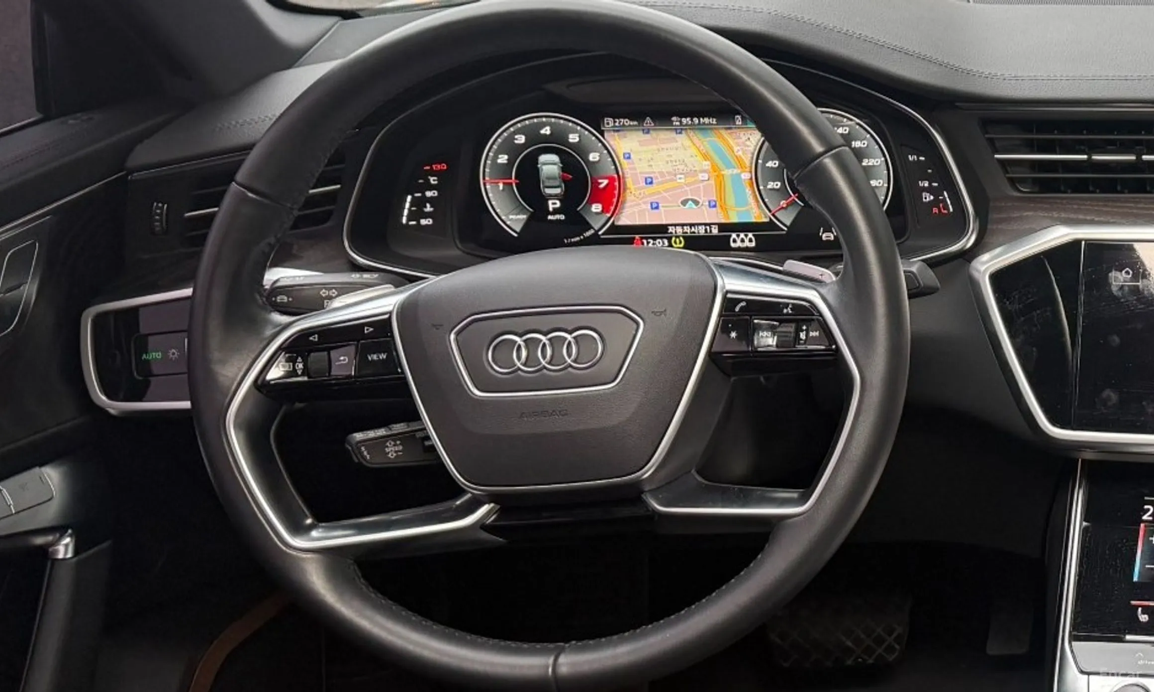 Audi A6 (C8) превью 17