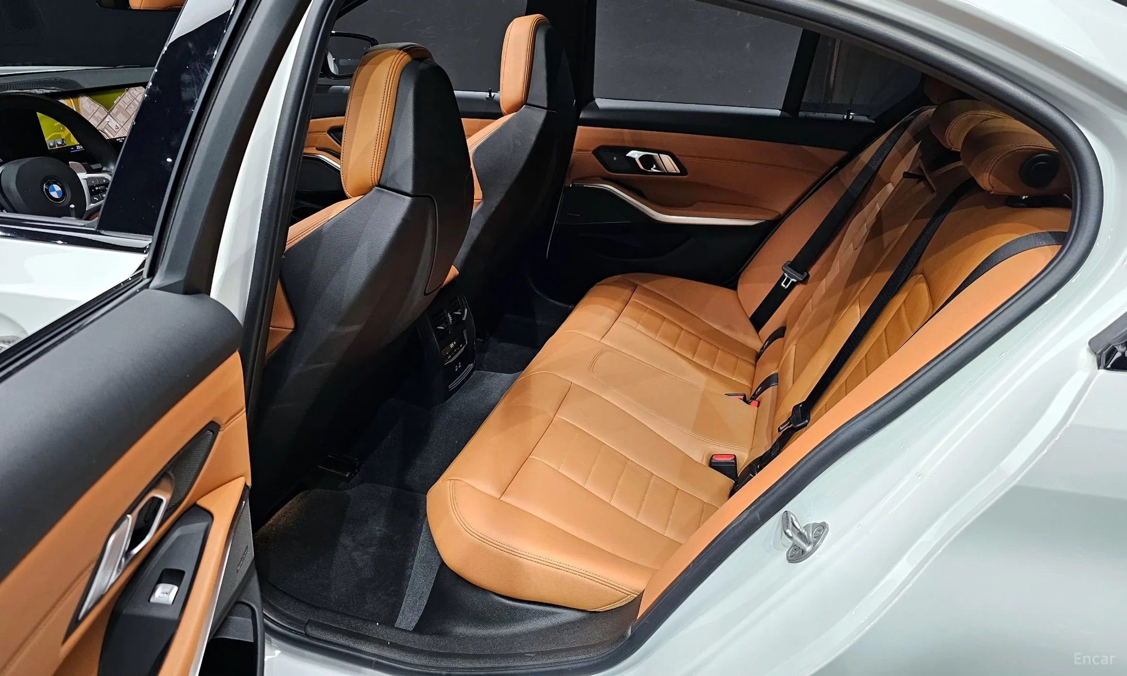 BMW 3 Series (G20) превью 12
