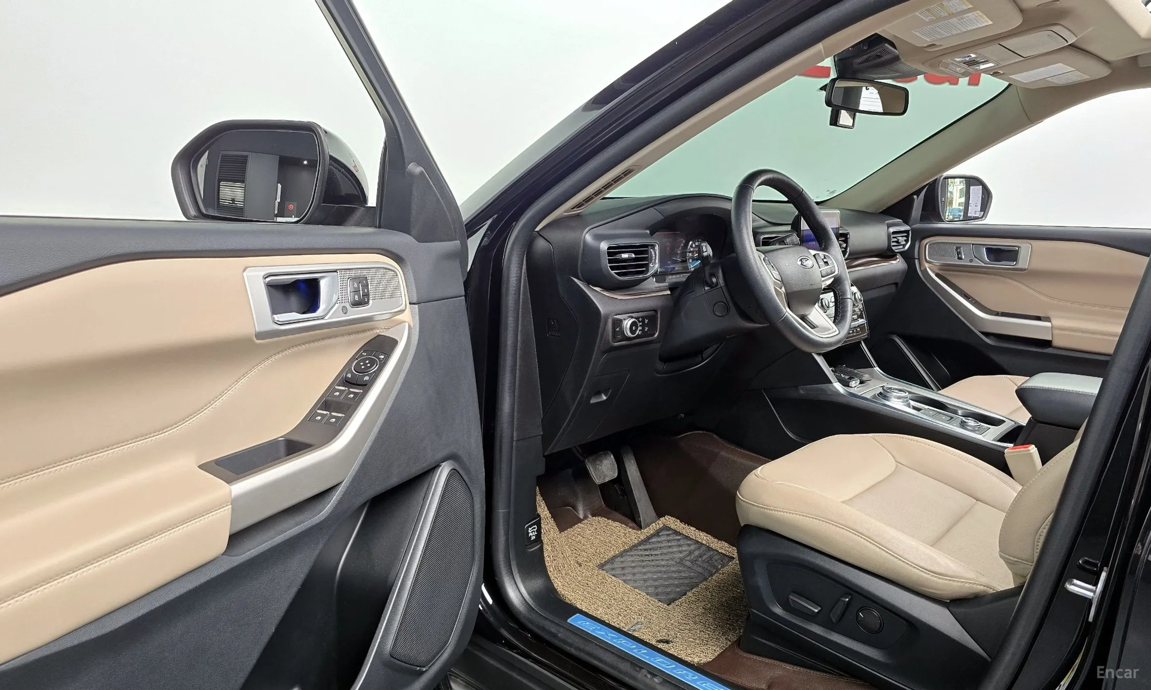Ford Explorer 6th Generation превью 11