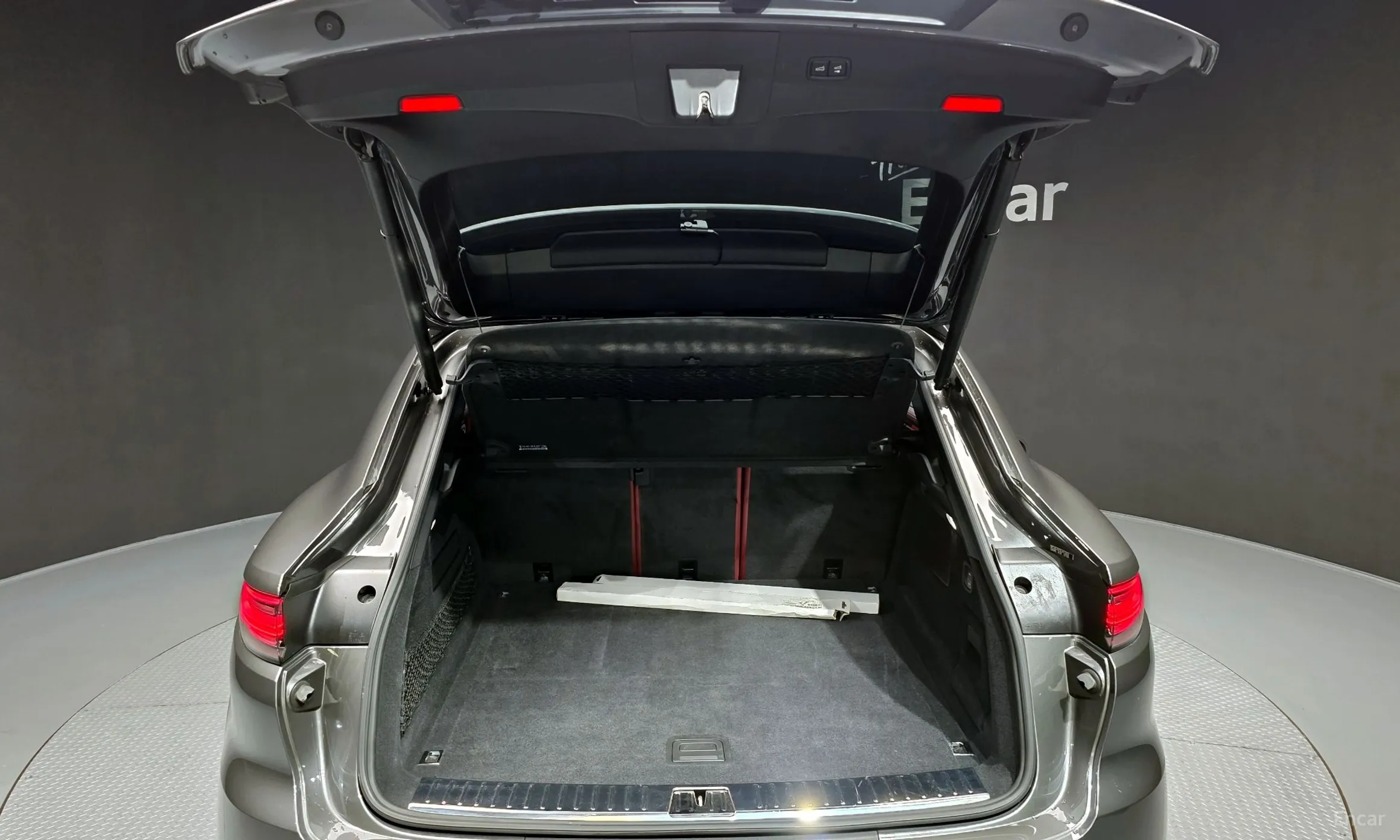 Porsche Cayenne (PO536) превью 19