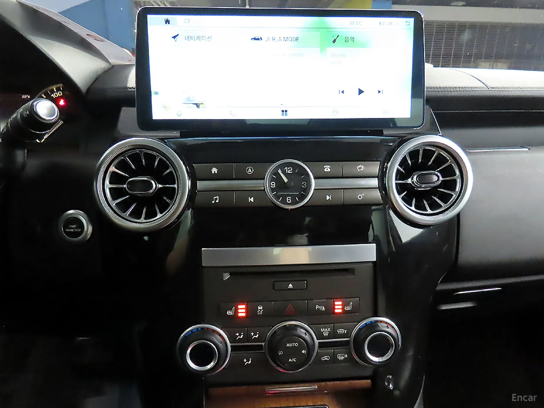 Land Rover Discovery 4 превью 12