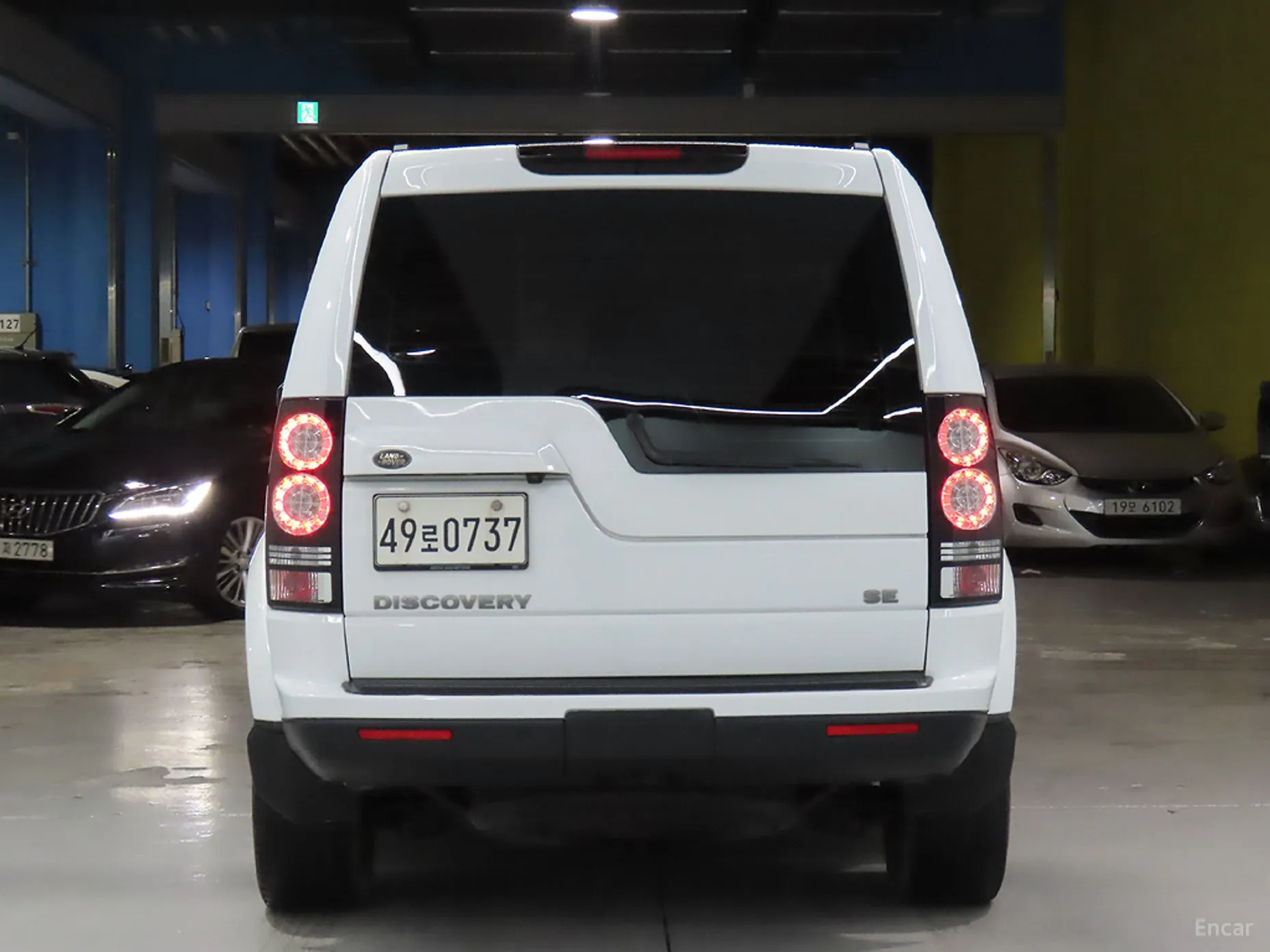 Land Rover Discovery 4 превью 3