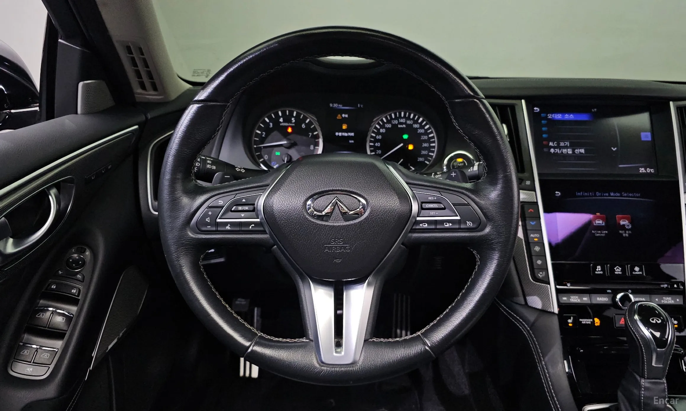 Infiniti Q50 превью 15
