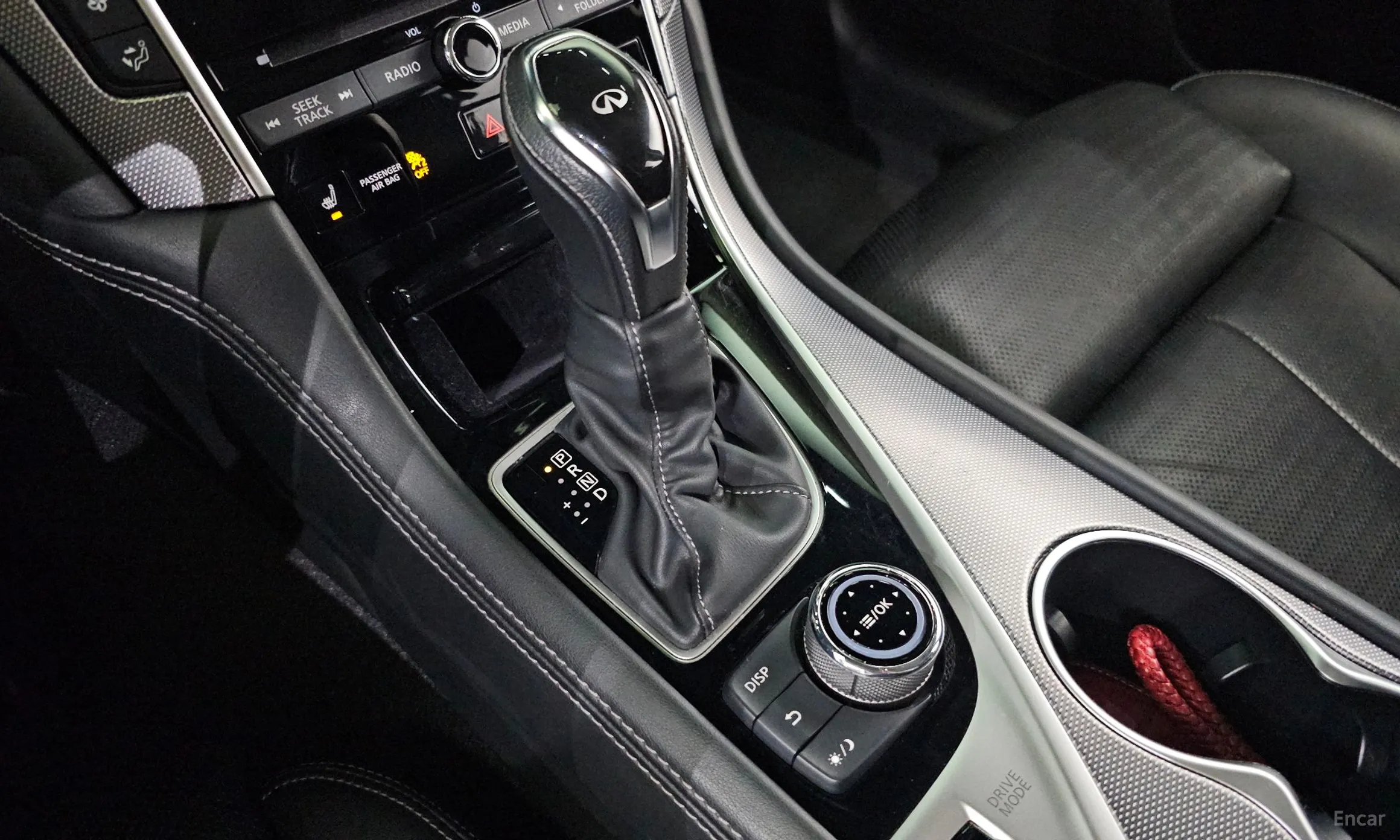 Infiniti Q50 превью 9