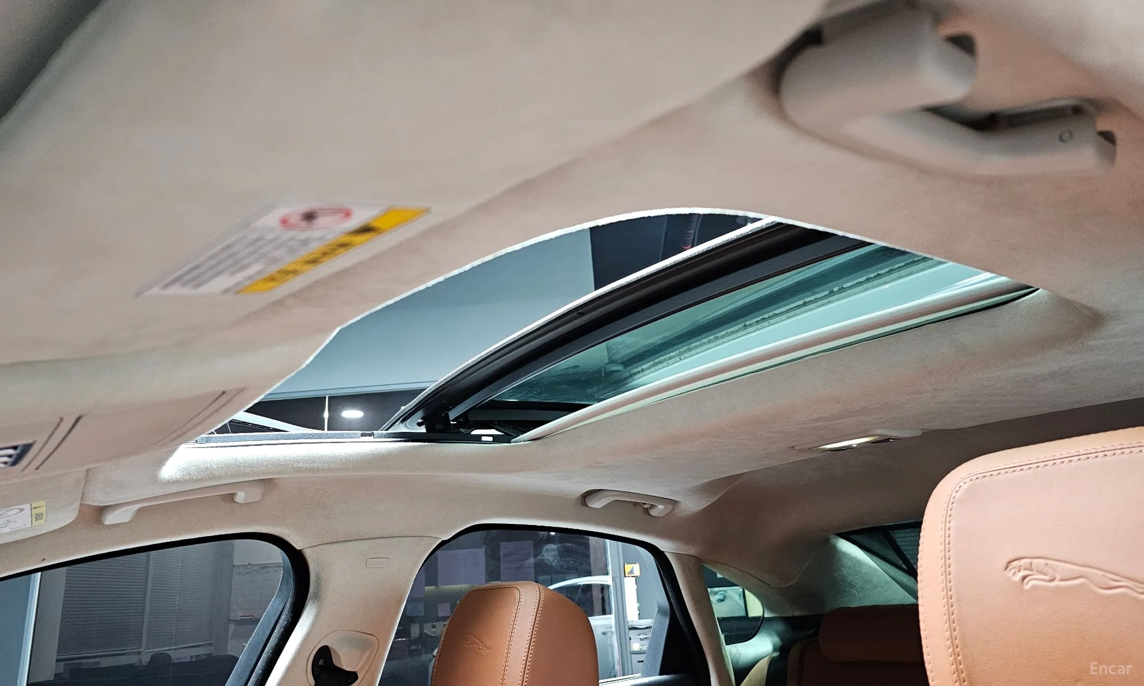 Jaguar XF (x260) превью 18