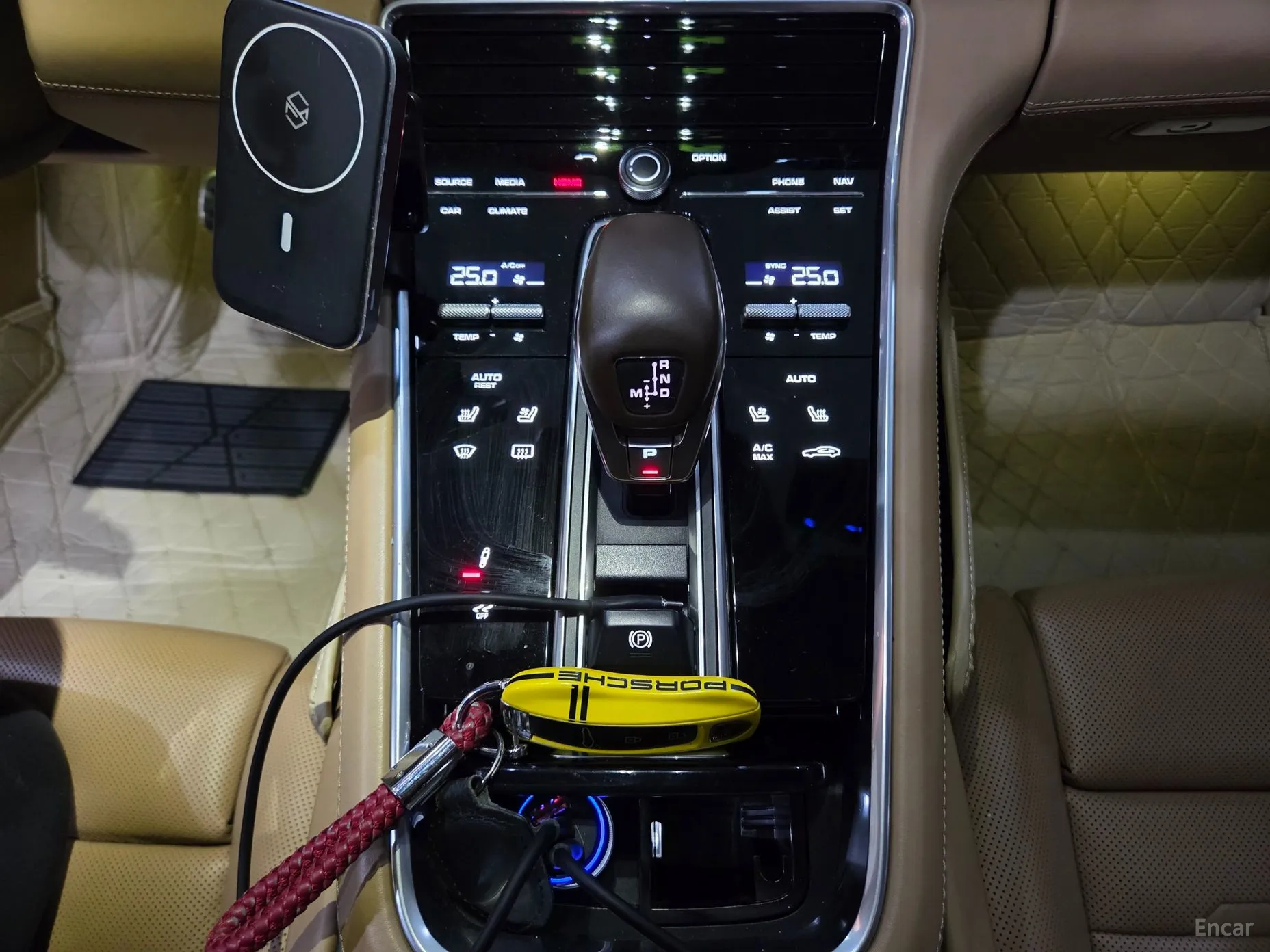 Porsche Panamera (971) превью 13