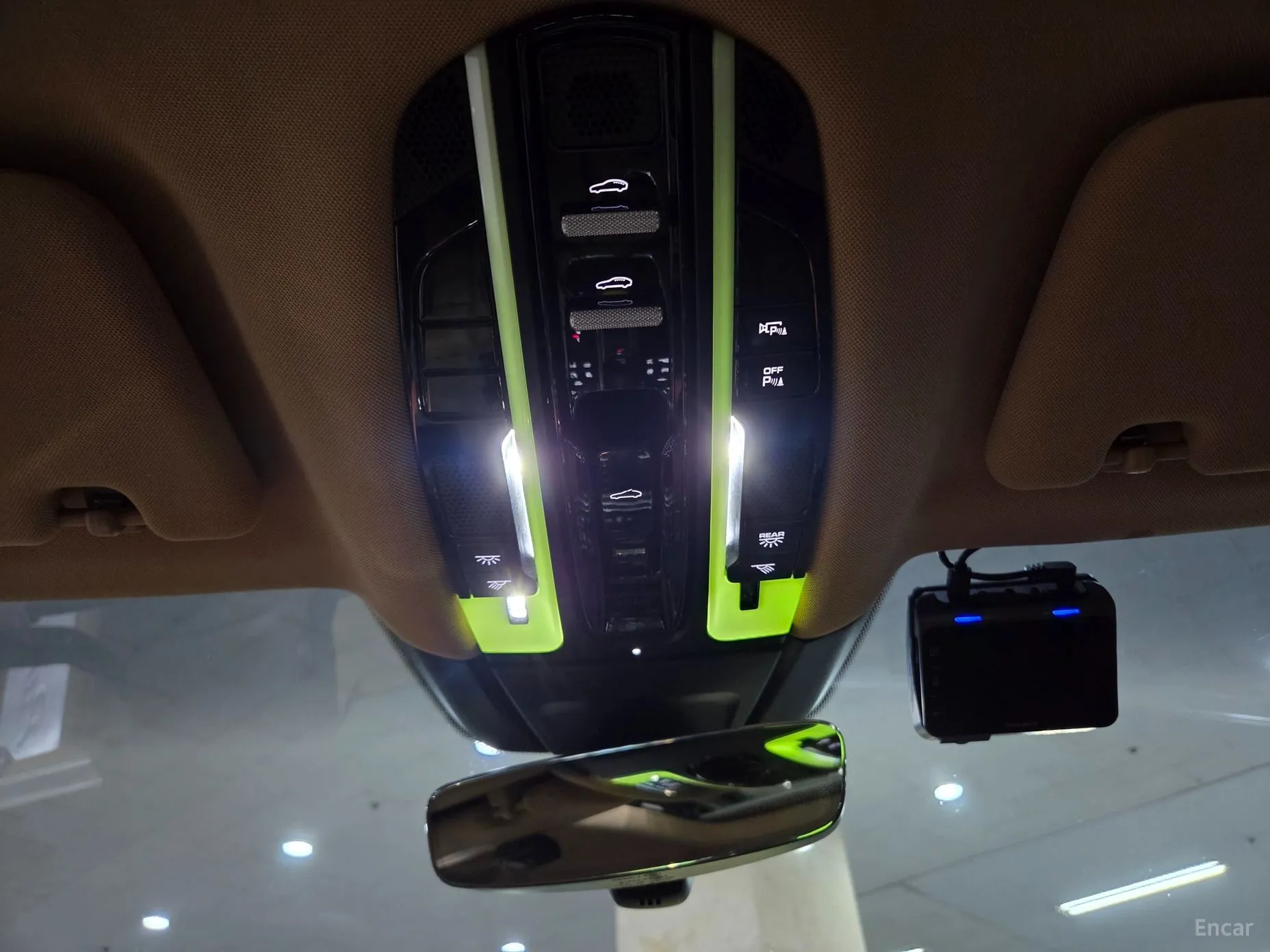 Porsche Panamera (971) превью 16