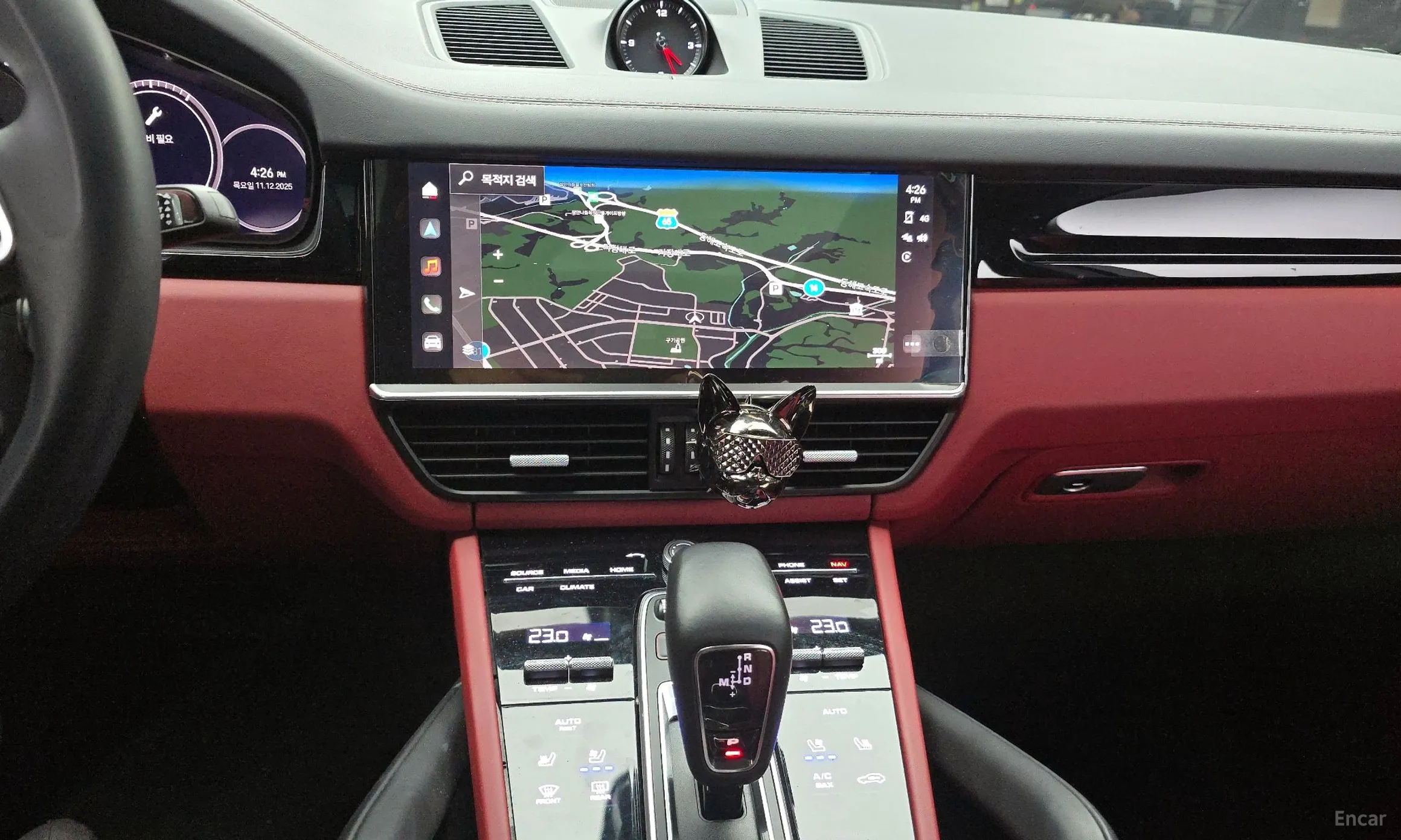 Porsche Cayenne (PO536) превью 16