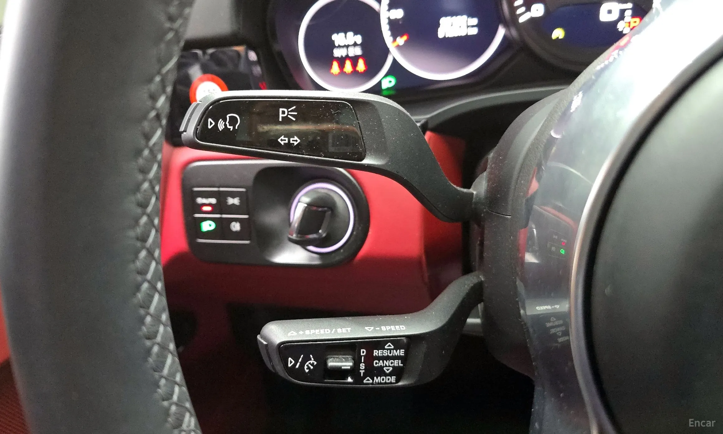 Porsche Cayenne (PO536) превью 18