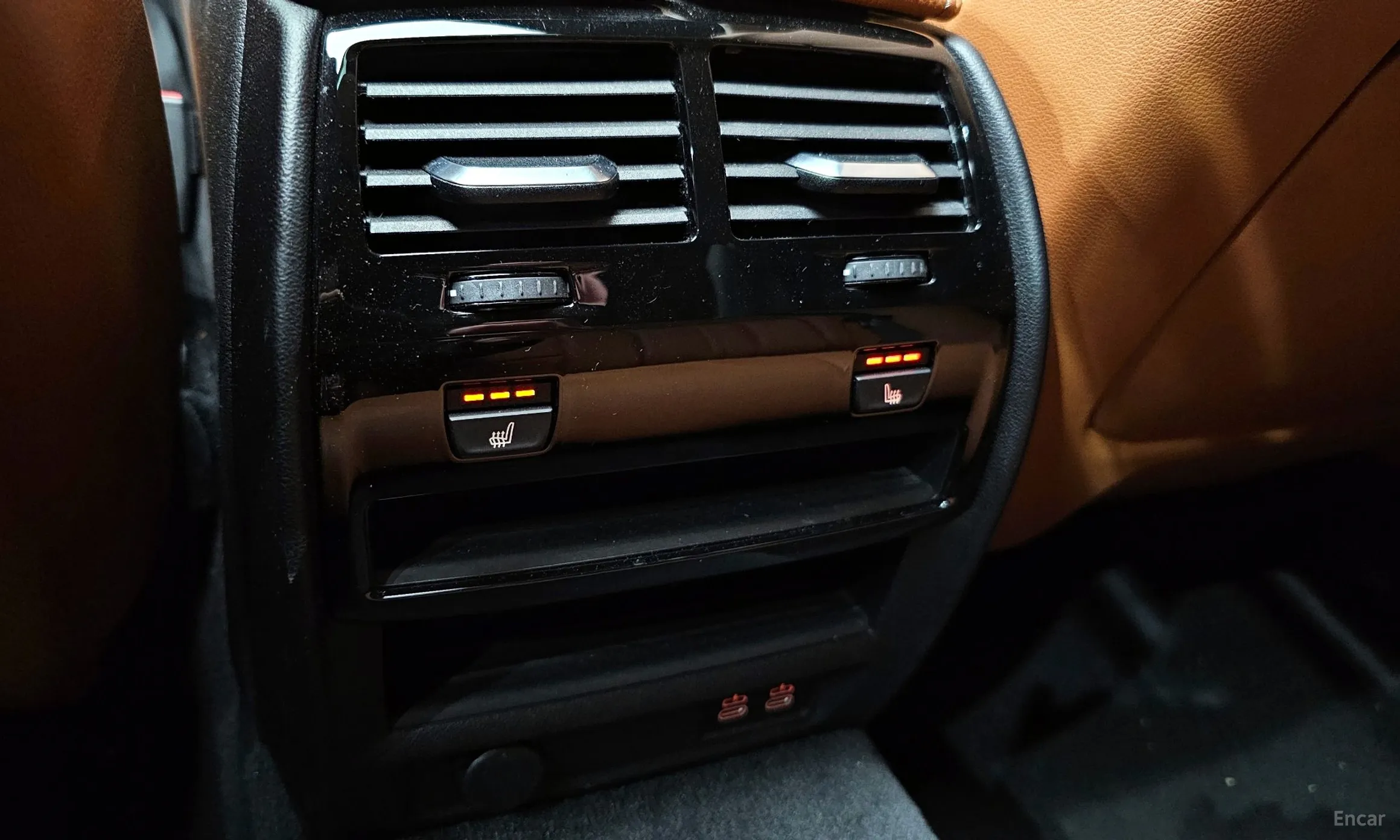 BMW 5 Series (G30) превью 17