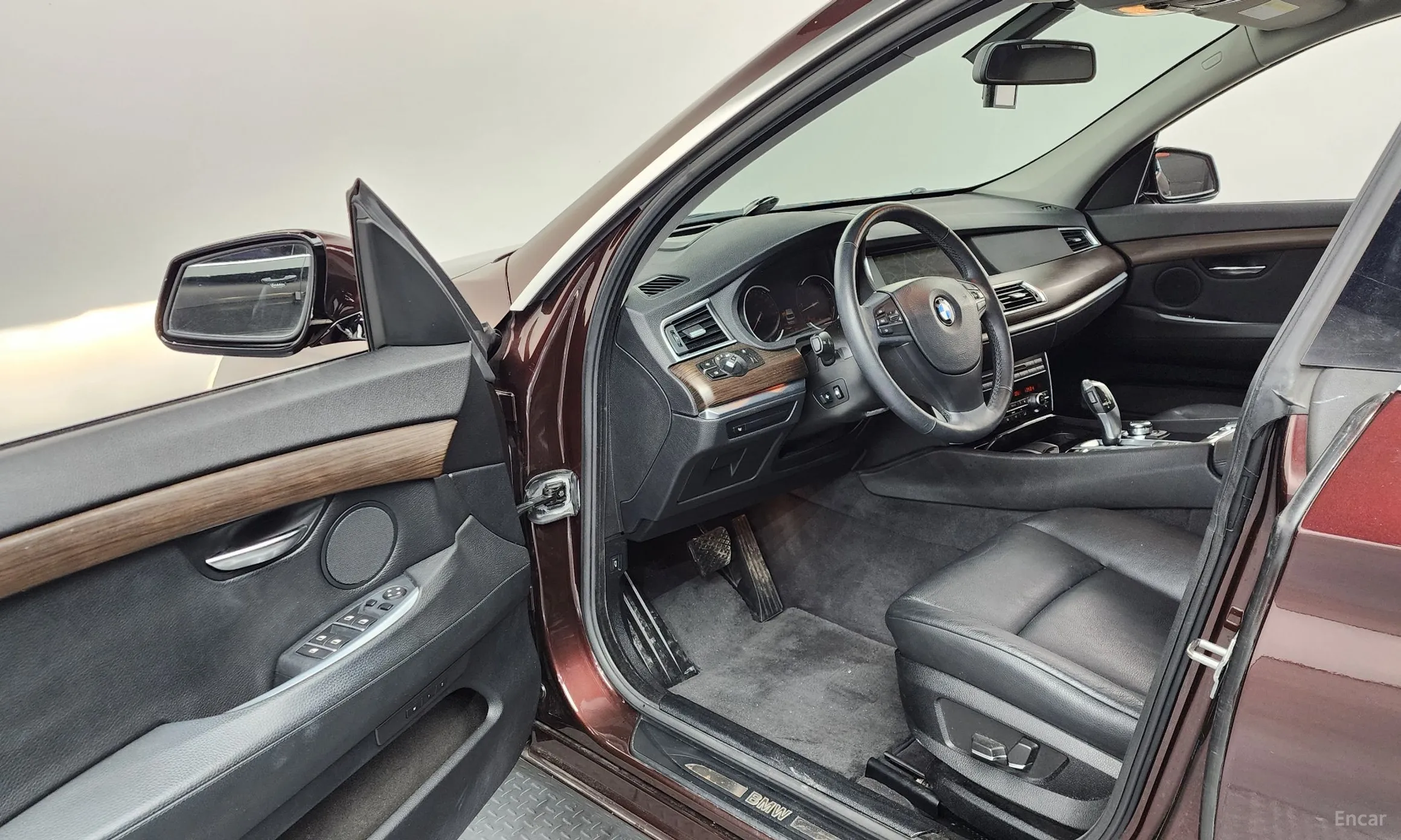 BMW 5 Series GT (F07) превью 10