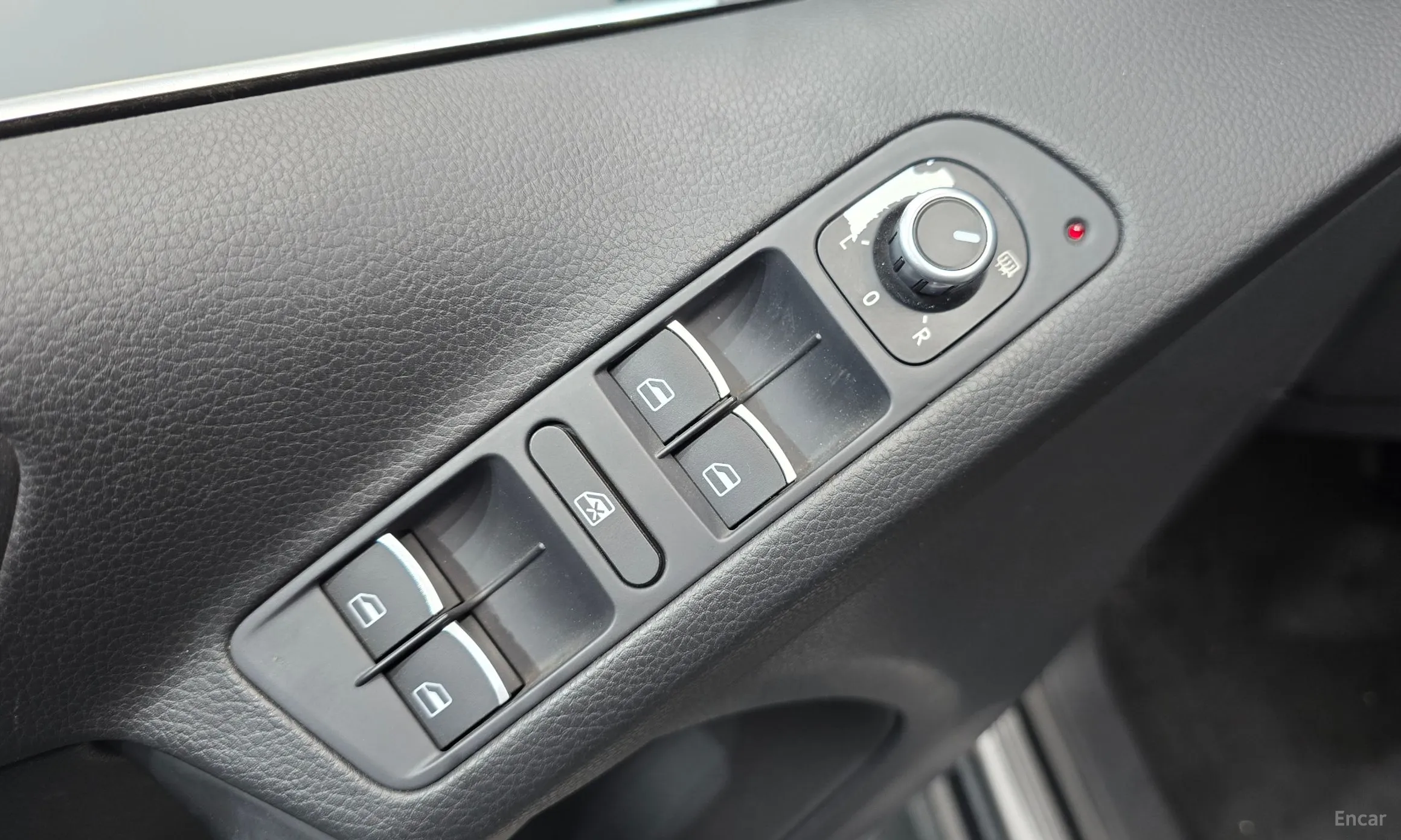 Volkswagen New Tiguan превью 14