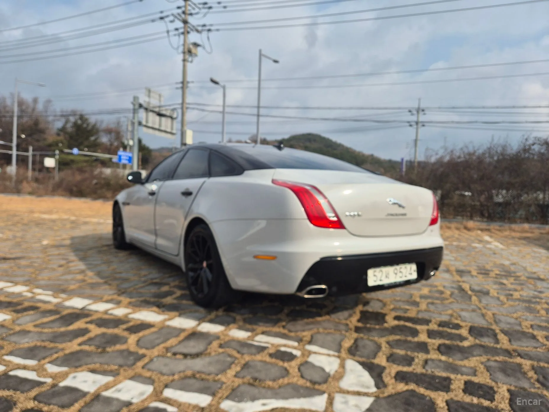 Jaguar All New XJ