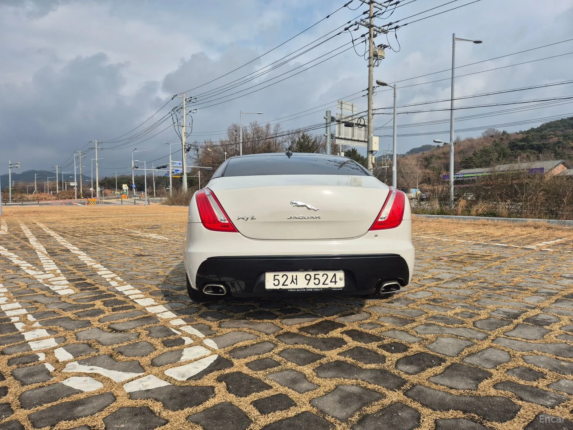 Jaguar All New XJ превью 4