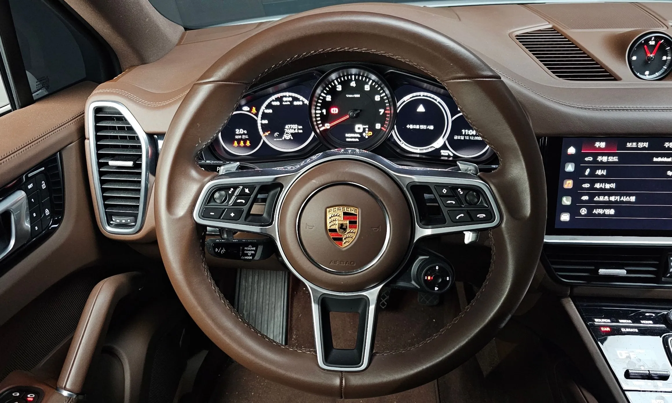 Porsche Cayenne (PO536) превью 13