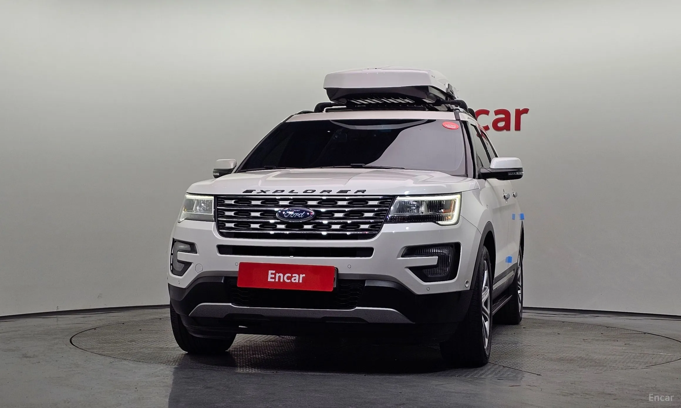 Ford Explorer превью 3