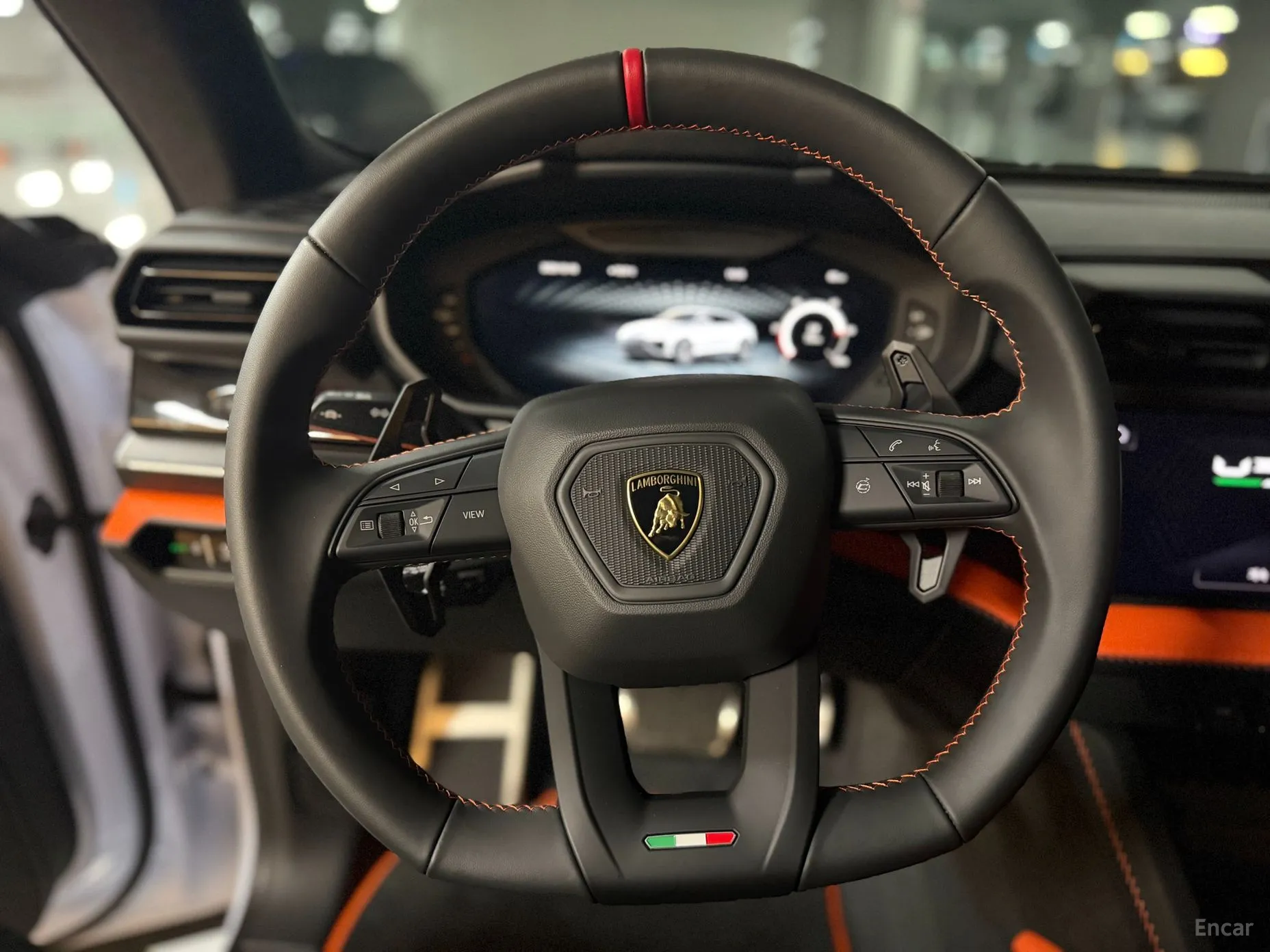Lamborghini Urus превью 8