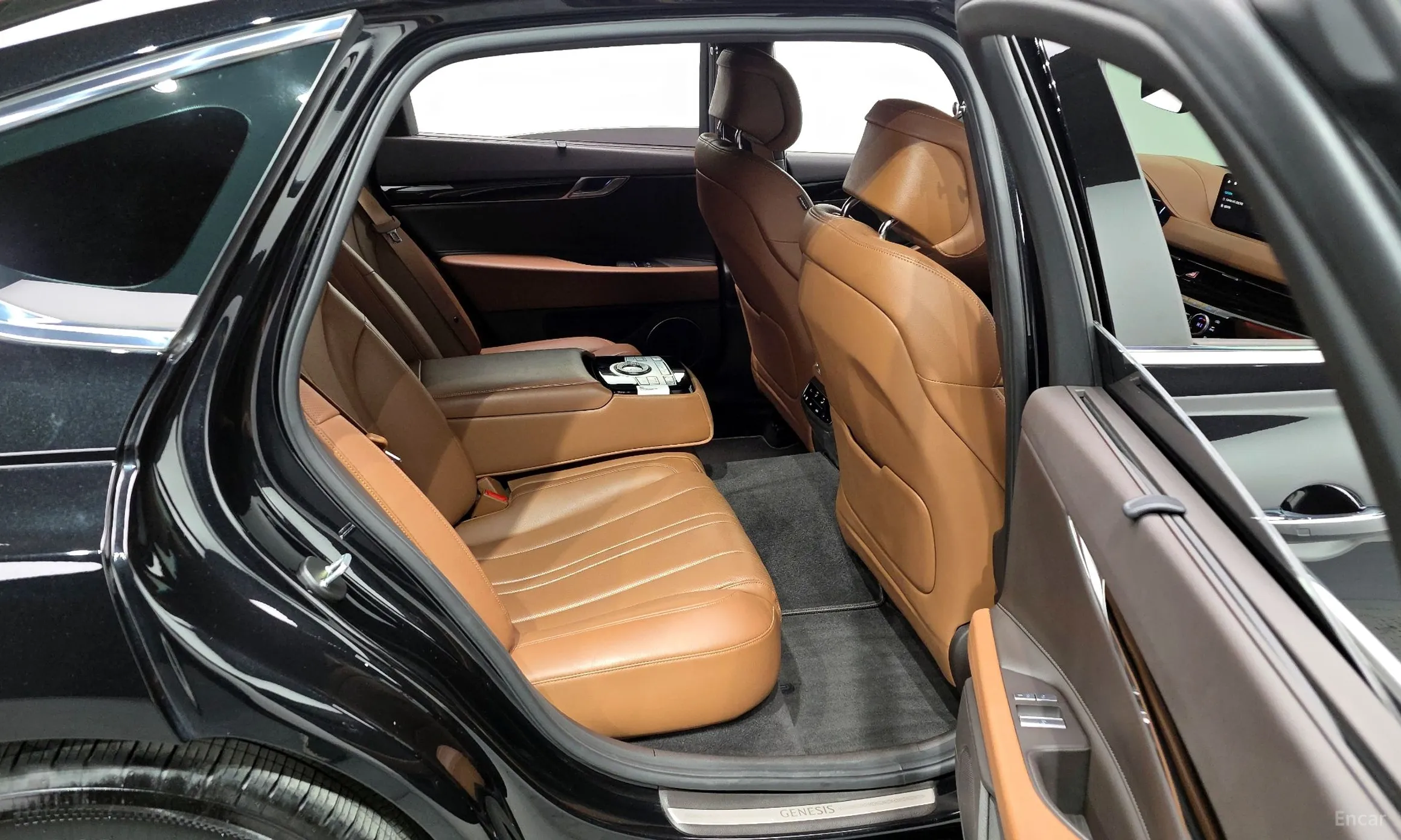 Genesis G80 (RG3) превью 12