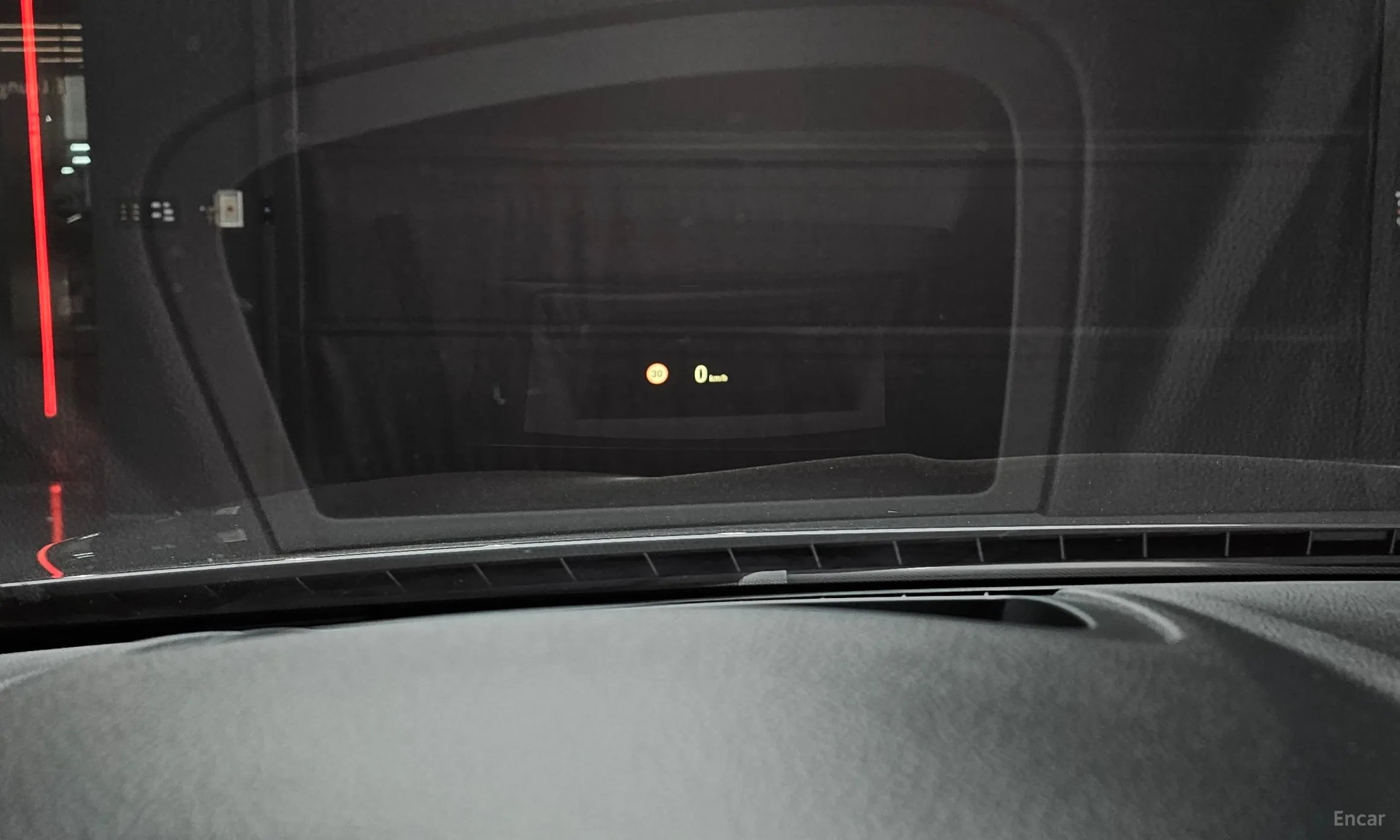 BMW 5 Series (F10) превью 17