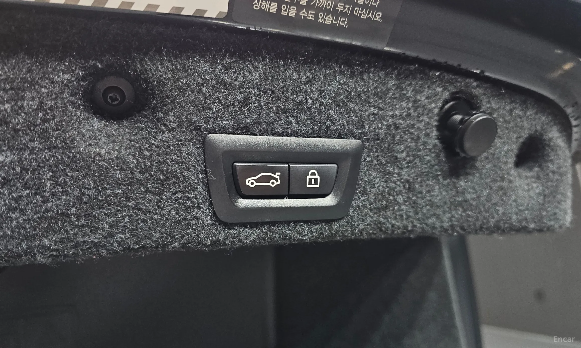 BMW 5 Series (F10) превью 20