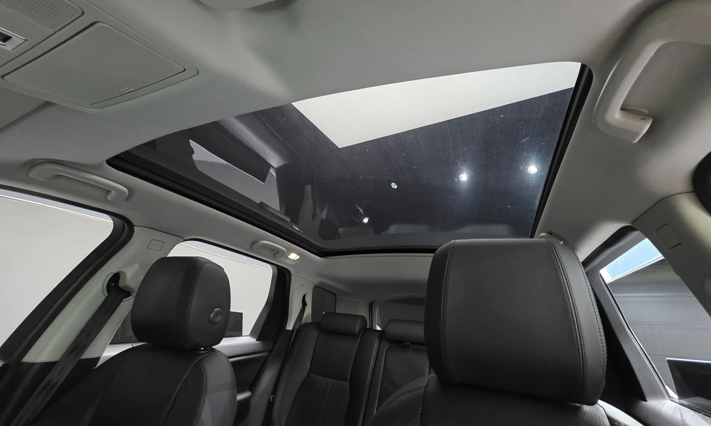 Land Rover Discovery Sports превью 11