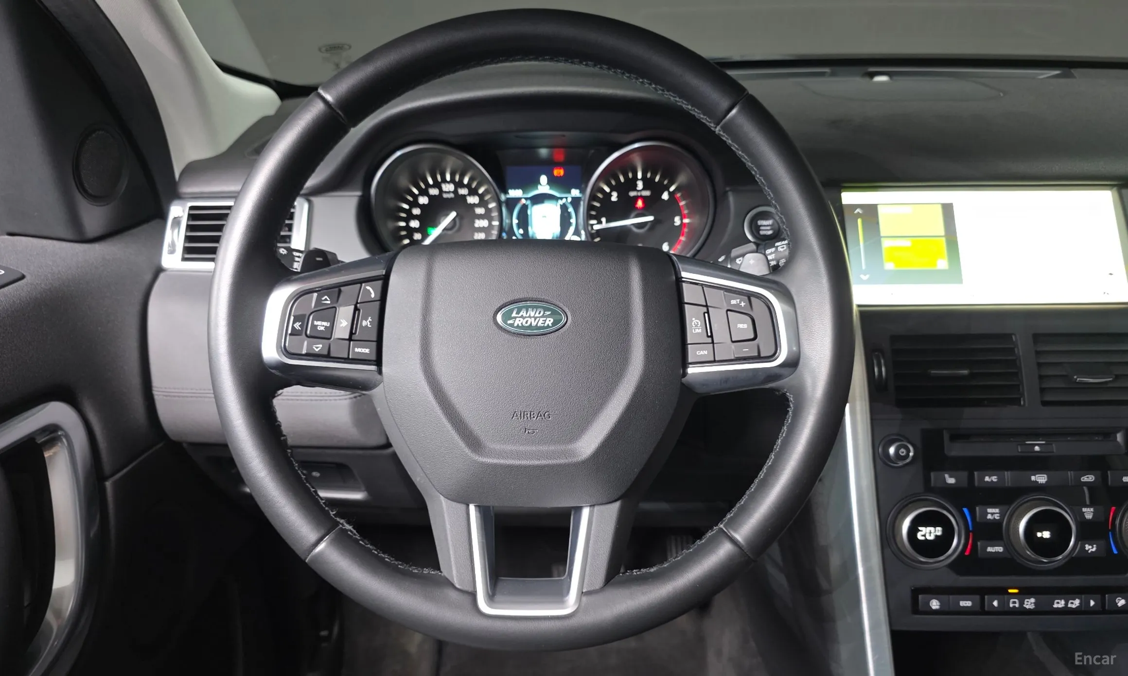 Land Rover Discovery Sports превью 14