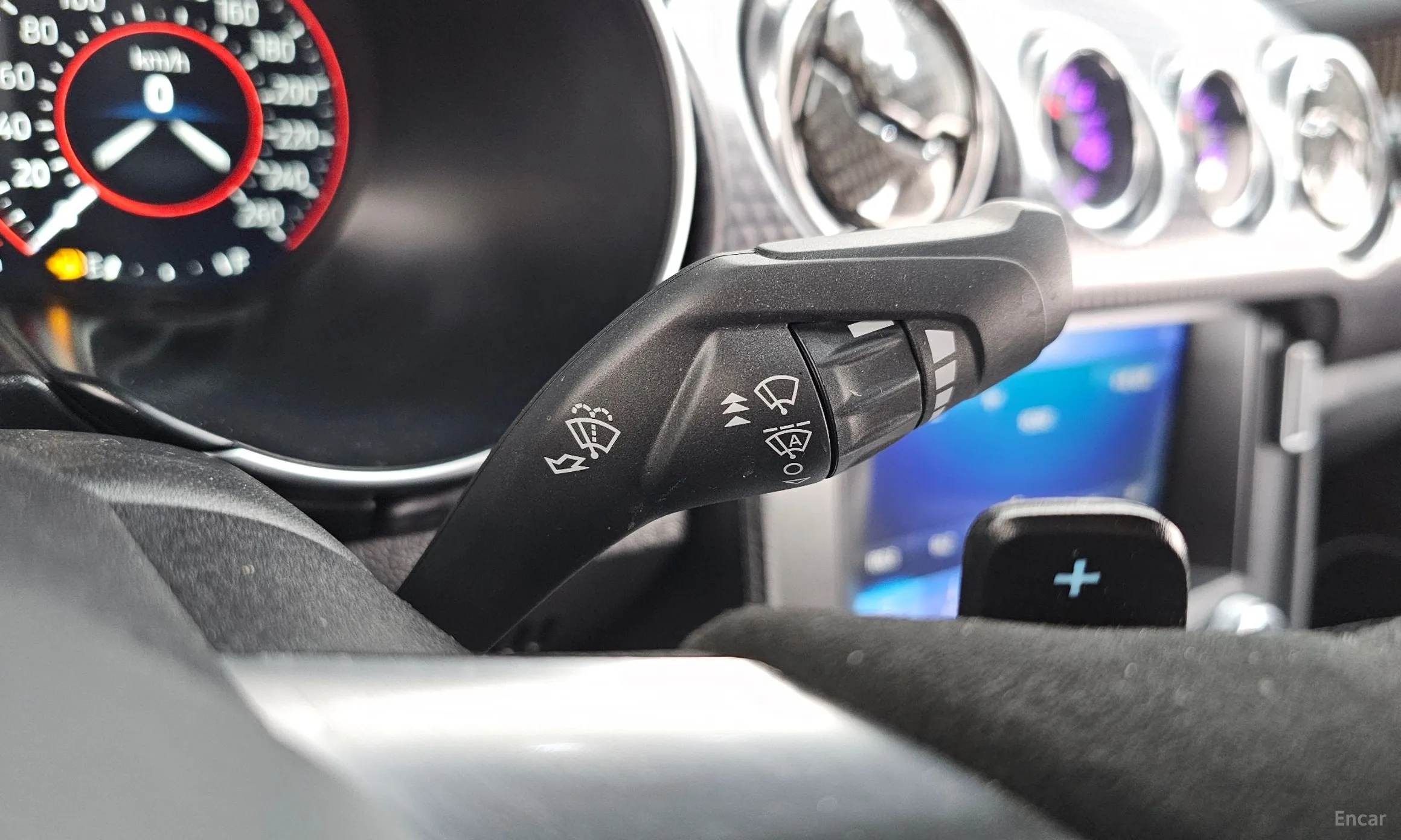 Ford Mustang превью 18
