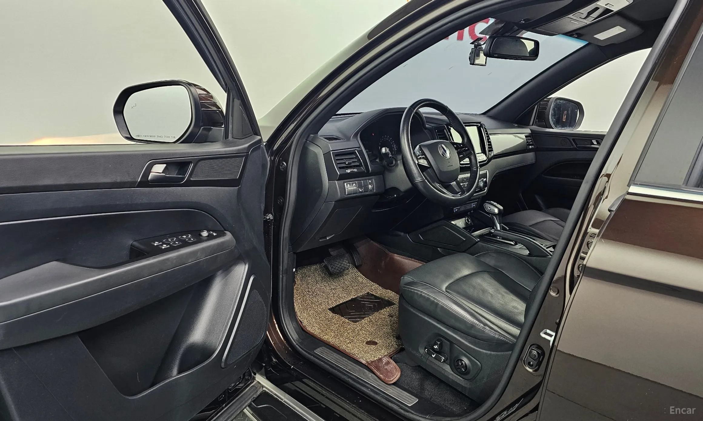 KG Mobility (SsangYong) Rexton Sports Khan превью 10