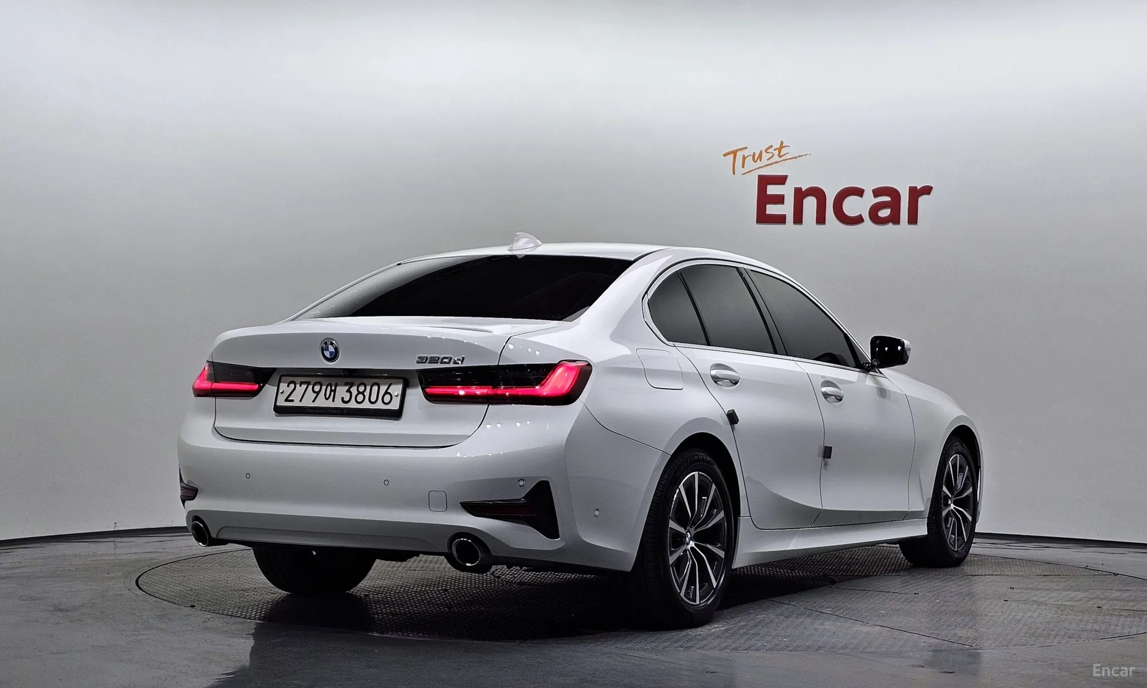 BMW 3 Series (G20) превью 2