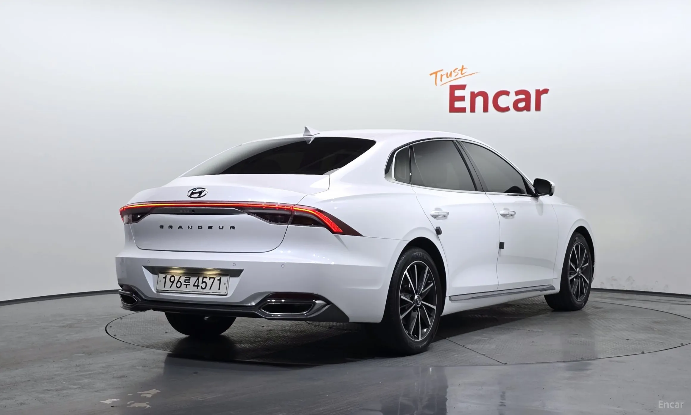 Hyundai Grandeur IG превью 2