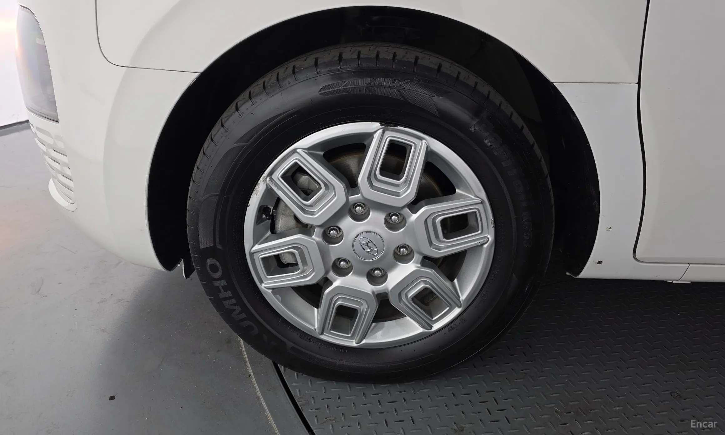 Hyundai Staria превью 5