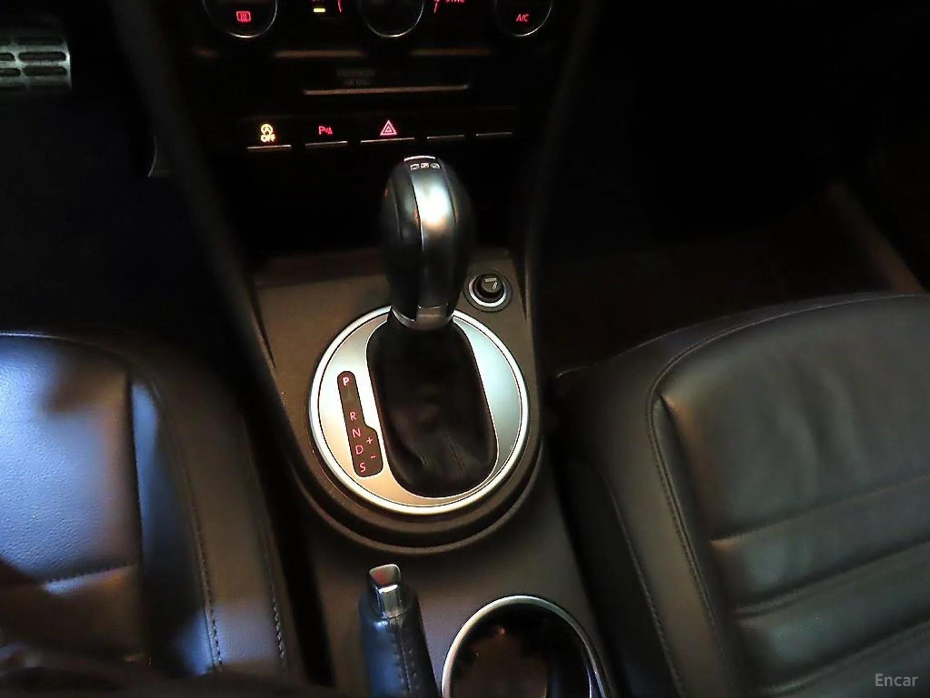 Volkswagen The Beetle превью 12